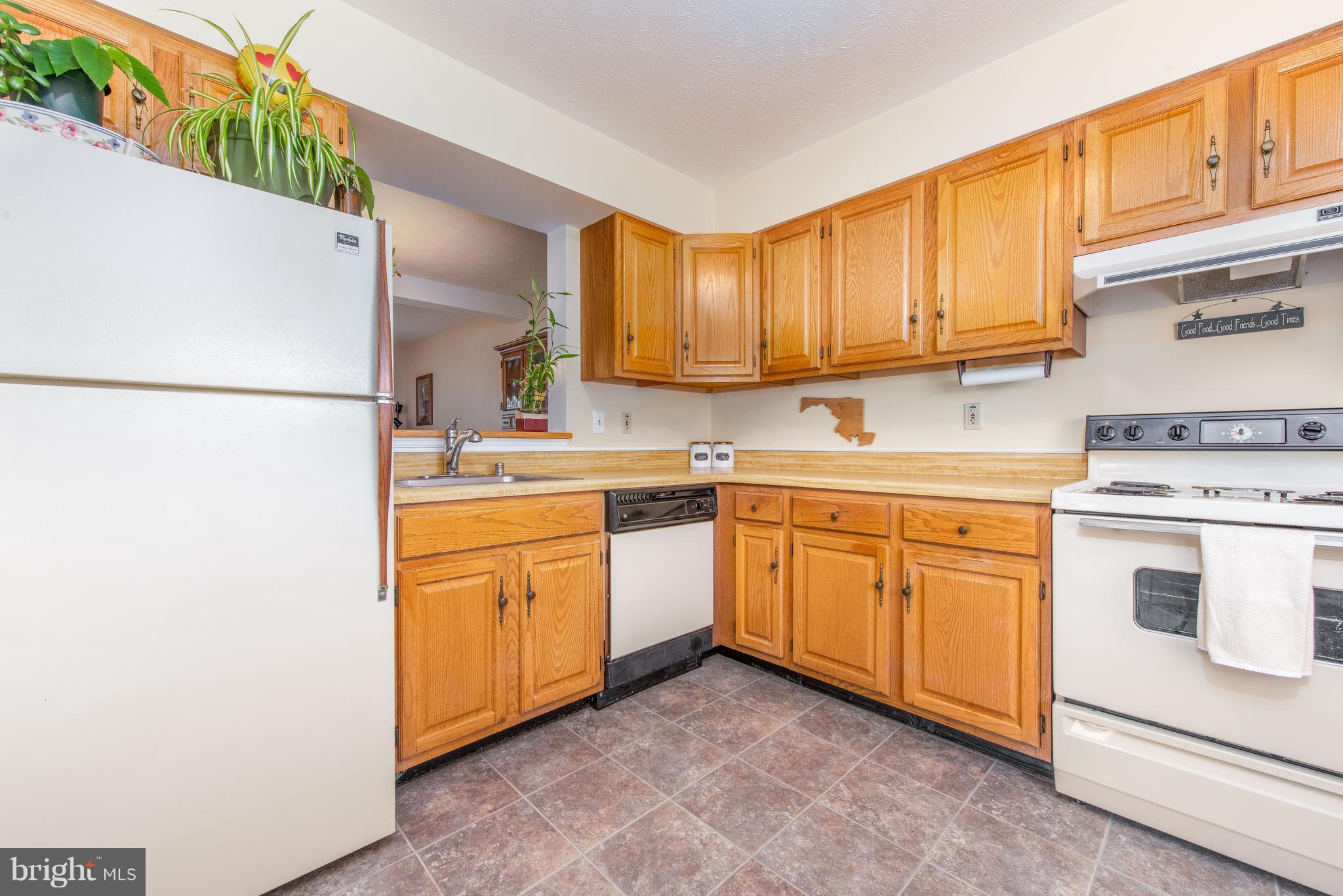 SMALL CROSSINGS - Residential