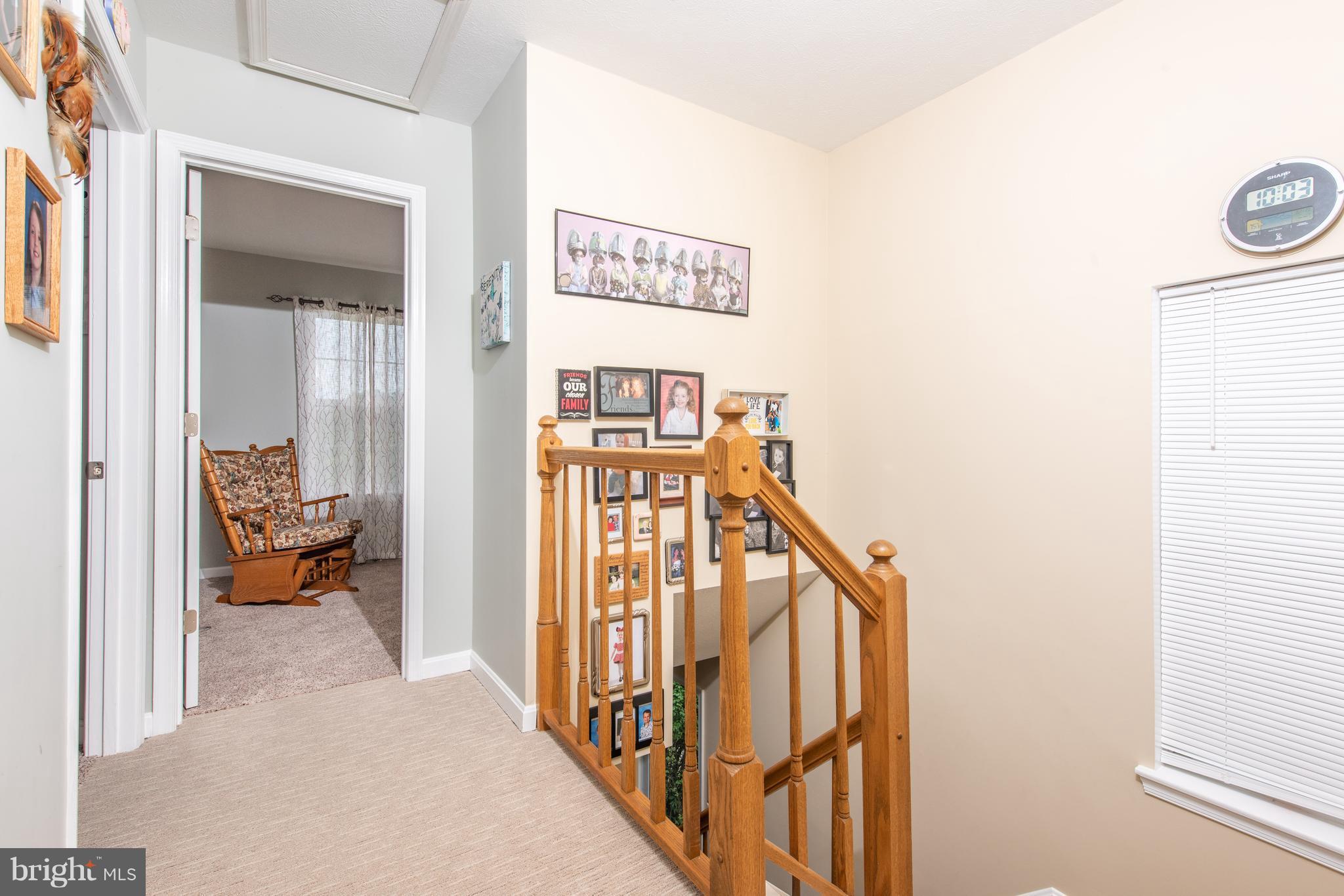 SMALL CROSSINGS - Residential