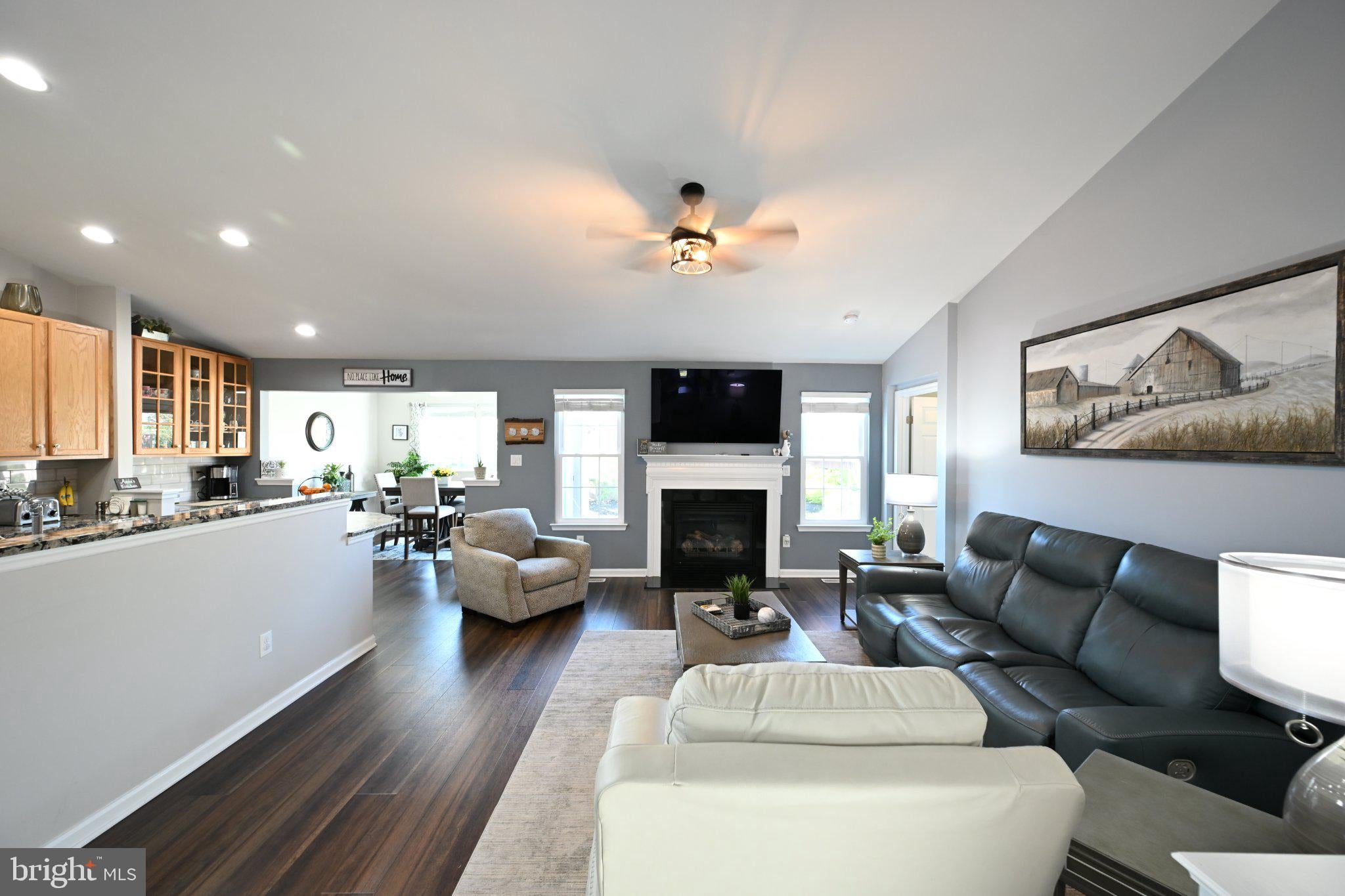 25 ABRAMS DRIVE