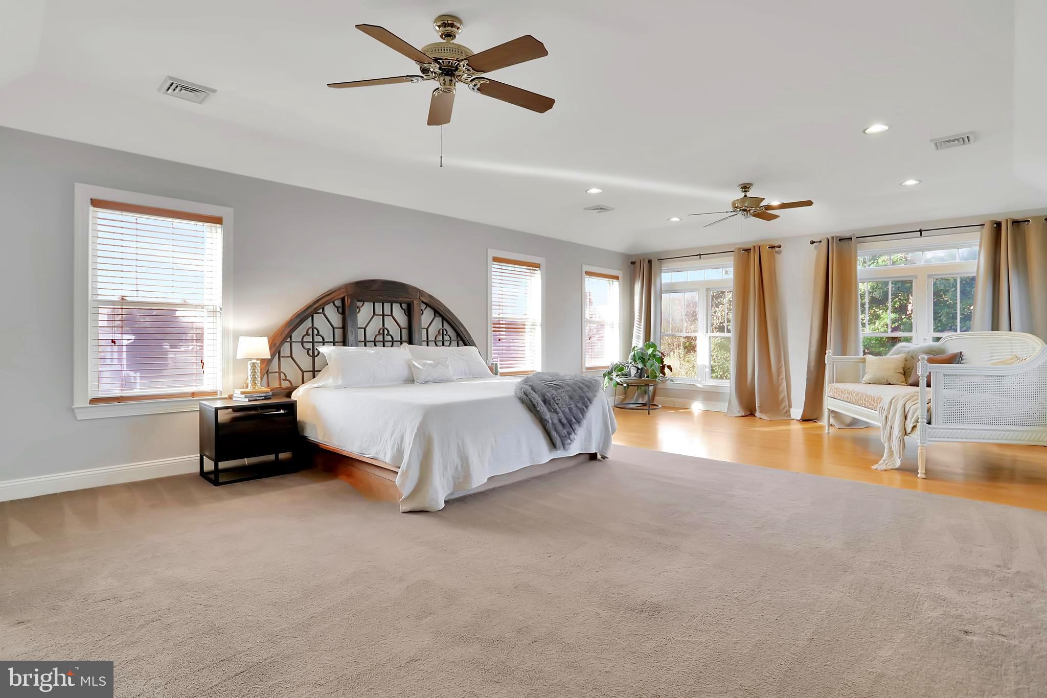 LOCUST HILL - Residential