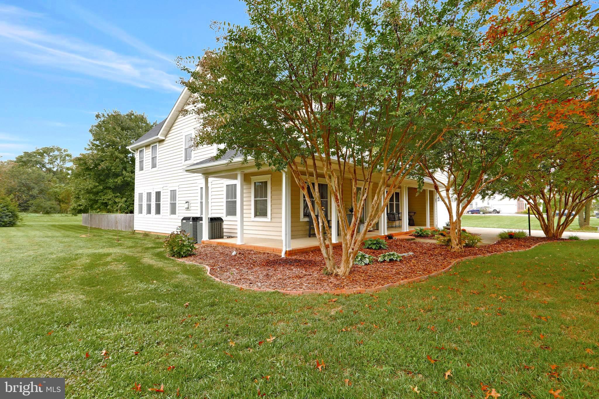 LOCUST HILL - Residential