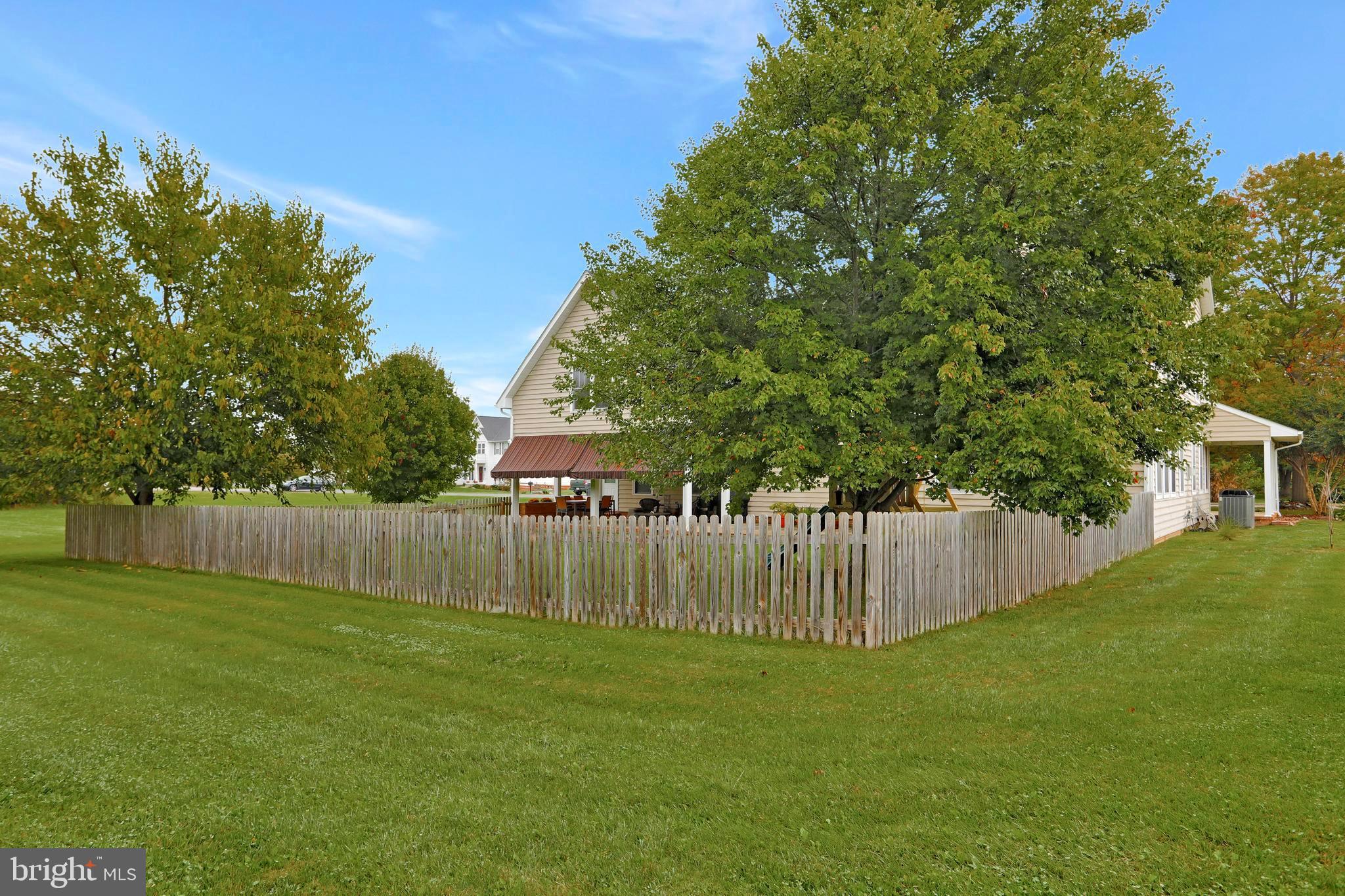 LOCUST HILL - Residential