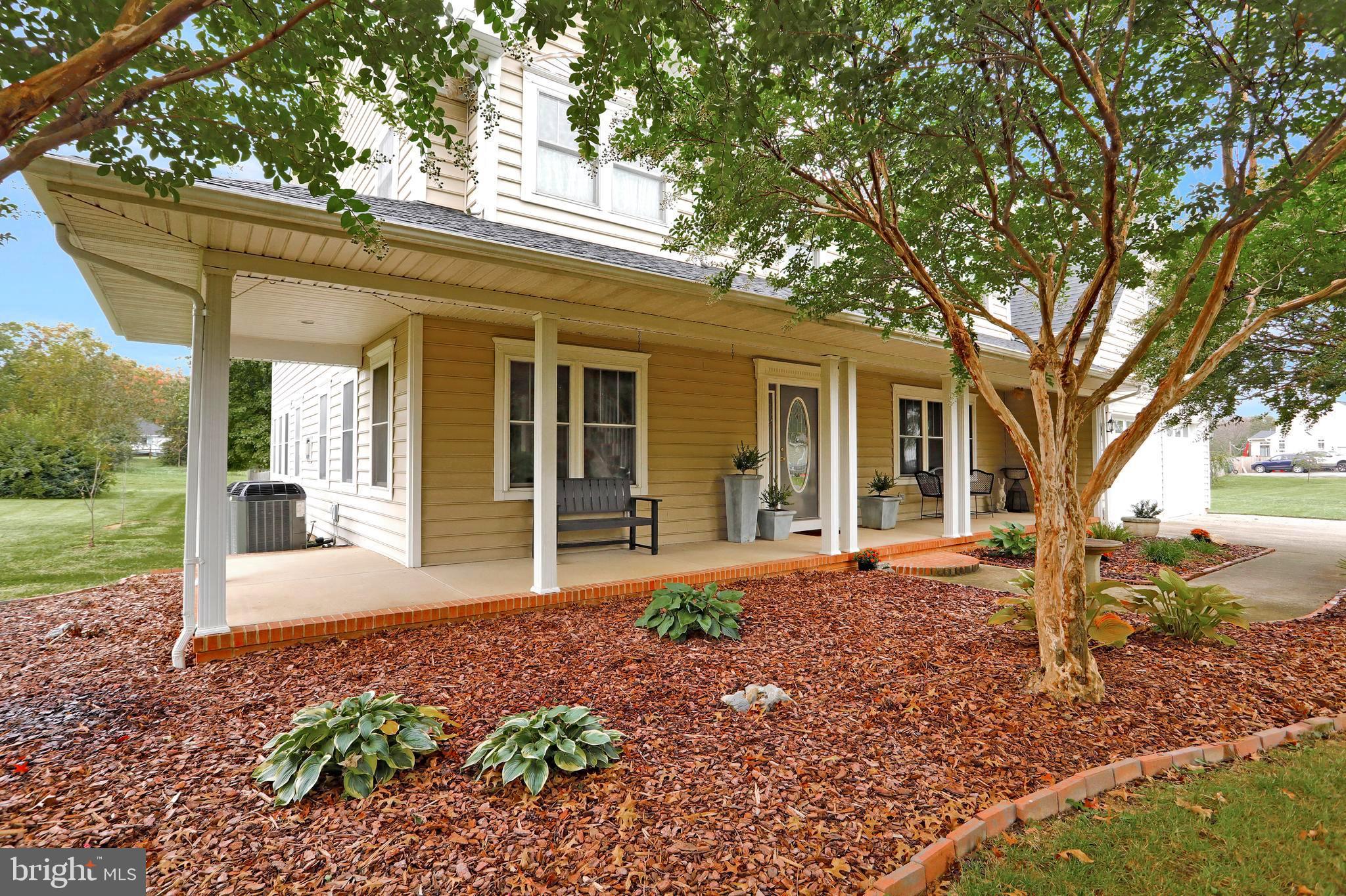 LOCUST HILL - Residential