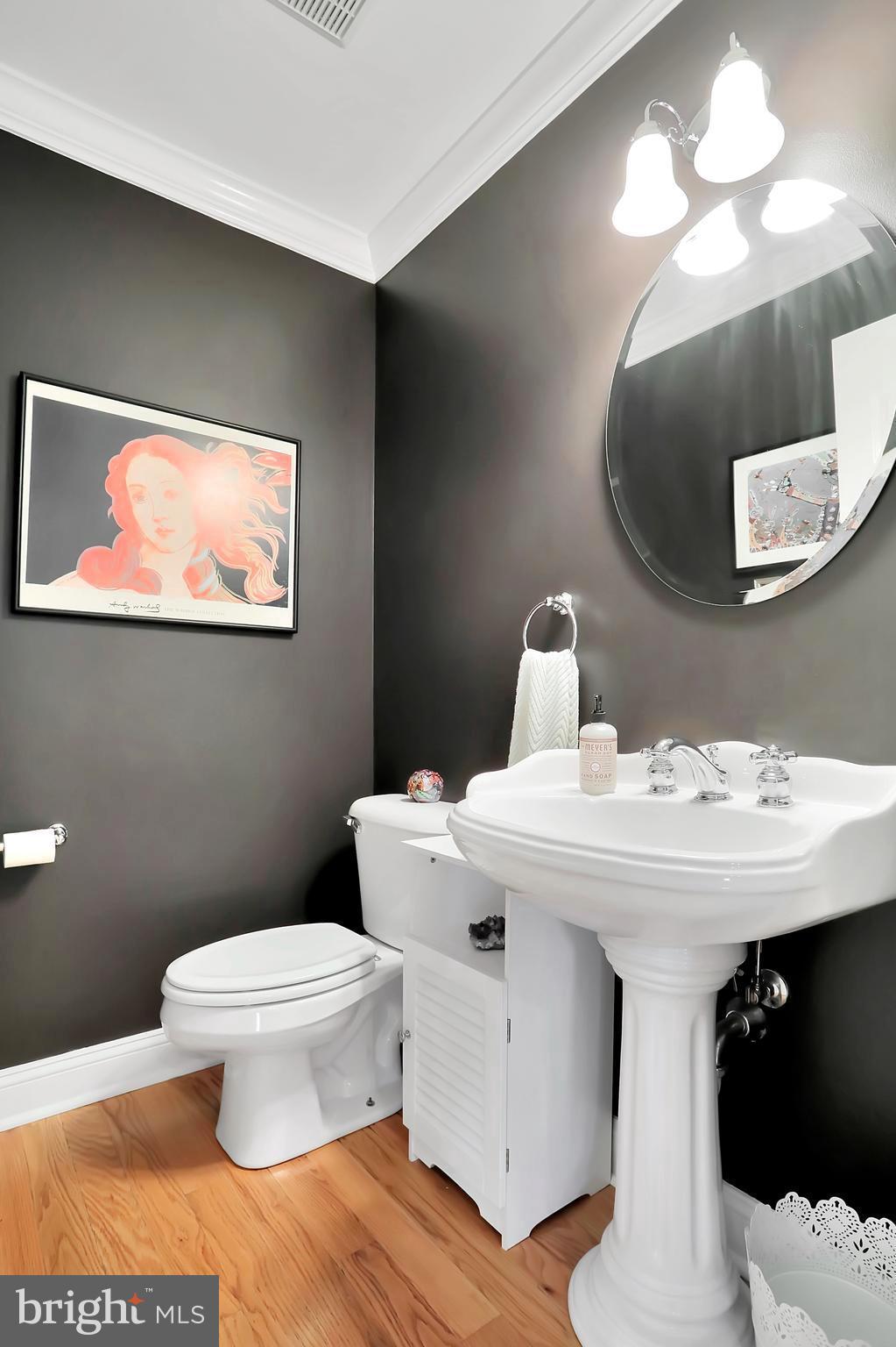 LOCUST HILL - Residential