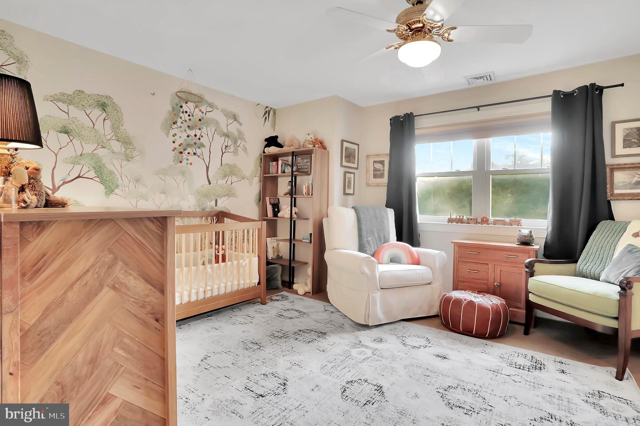 LOCUST HILL - Residential