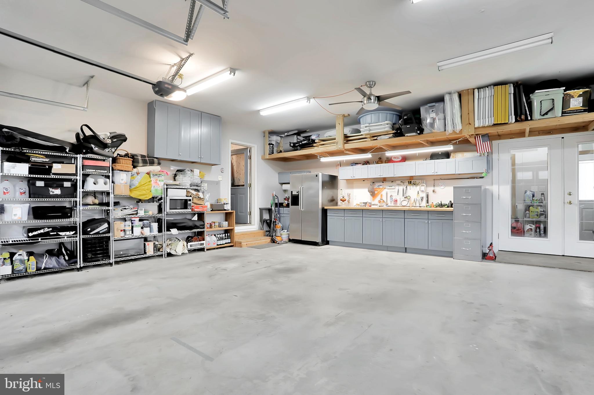 LOCUST HILL - Residential