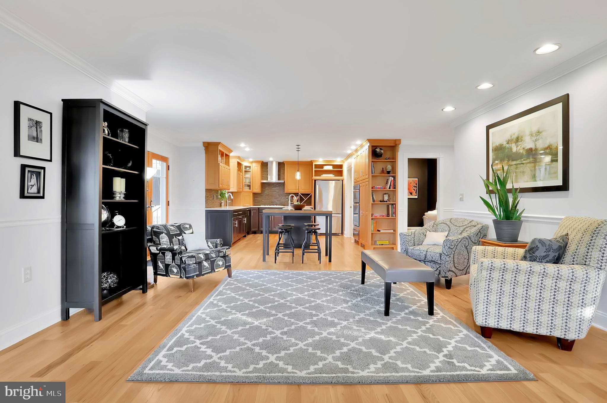 LOCUST HILL - Residential