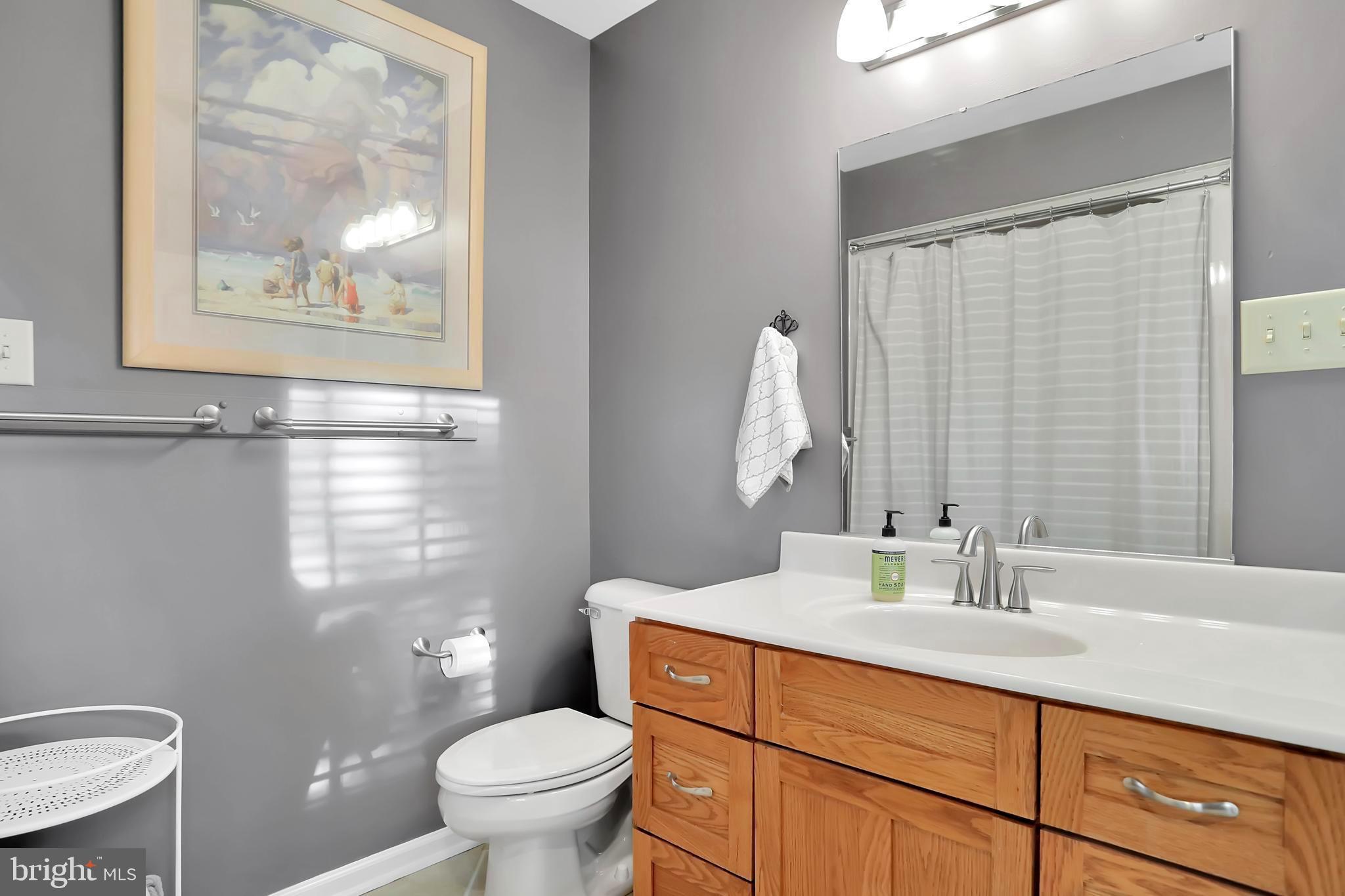 LOCUST HILL - Residential