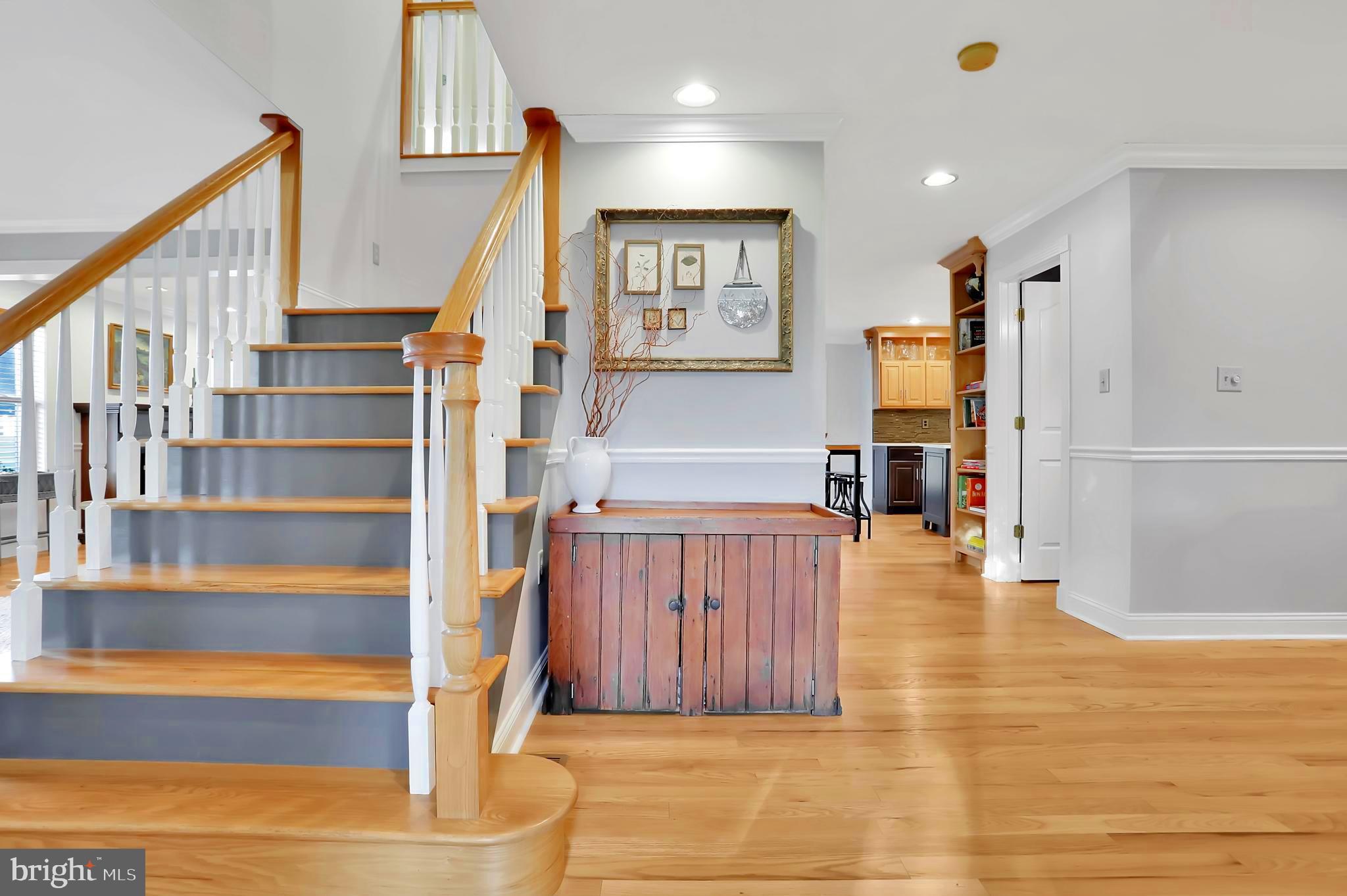 LOCUST HILL - Residential