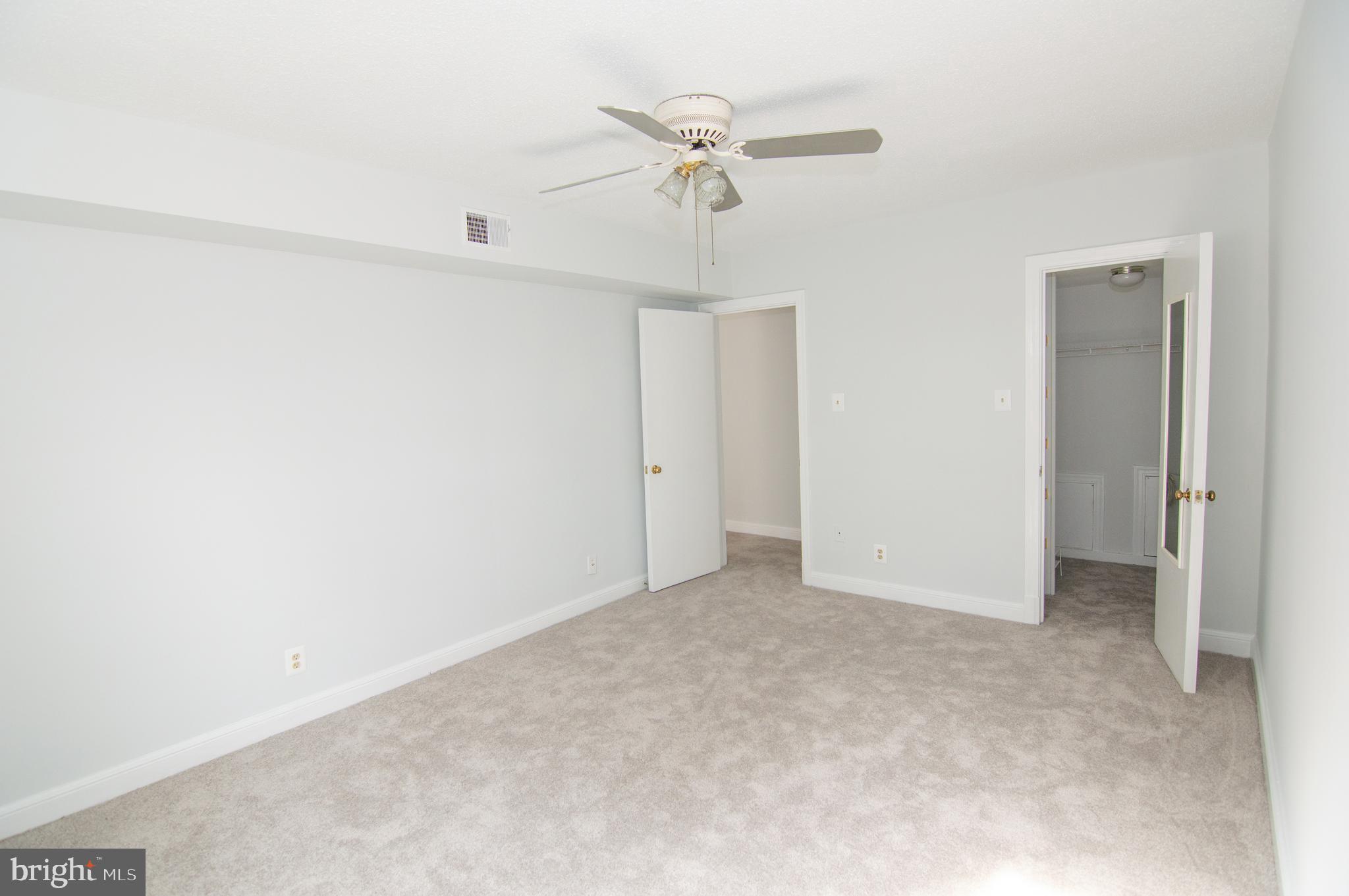 CAMBRIDGE COURTS - Residential Lease