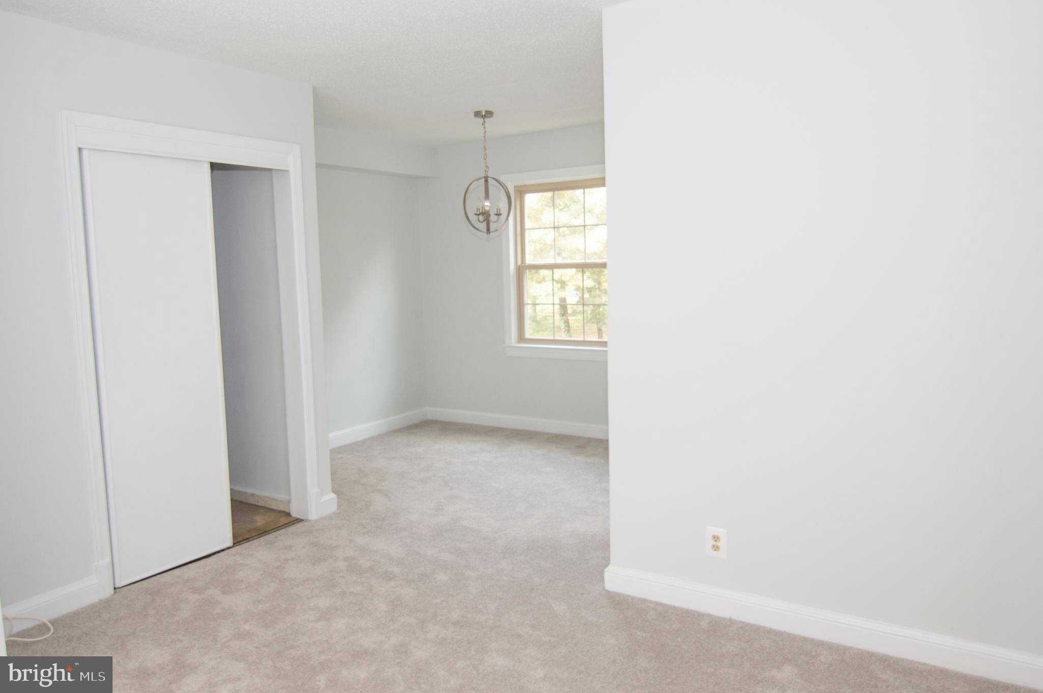 CAMBRIDGE COURTS - Residential Lease