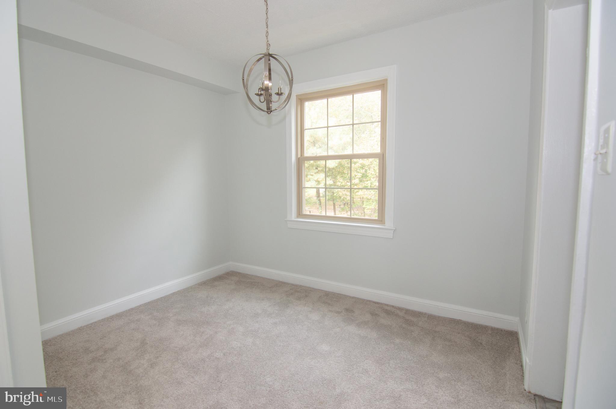 CAMBRIDGE COURTS - Residential Lease