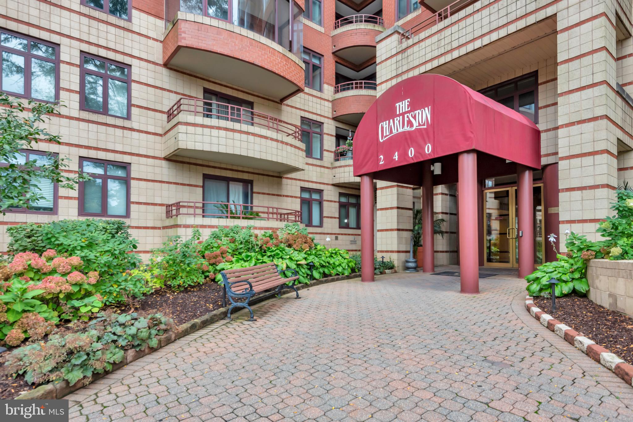 2400 CLARENDON BOULEVARD 212