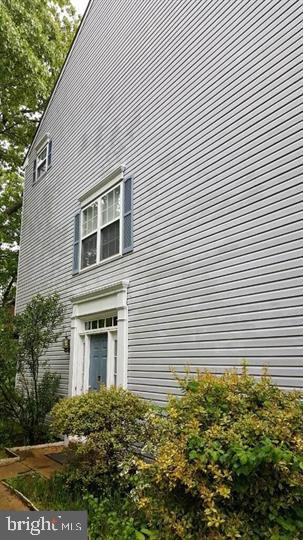 PINE VALLEY - Residential Lease