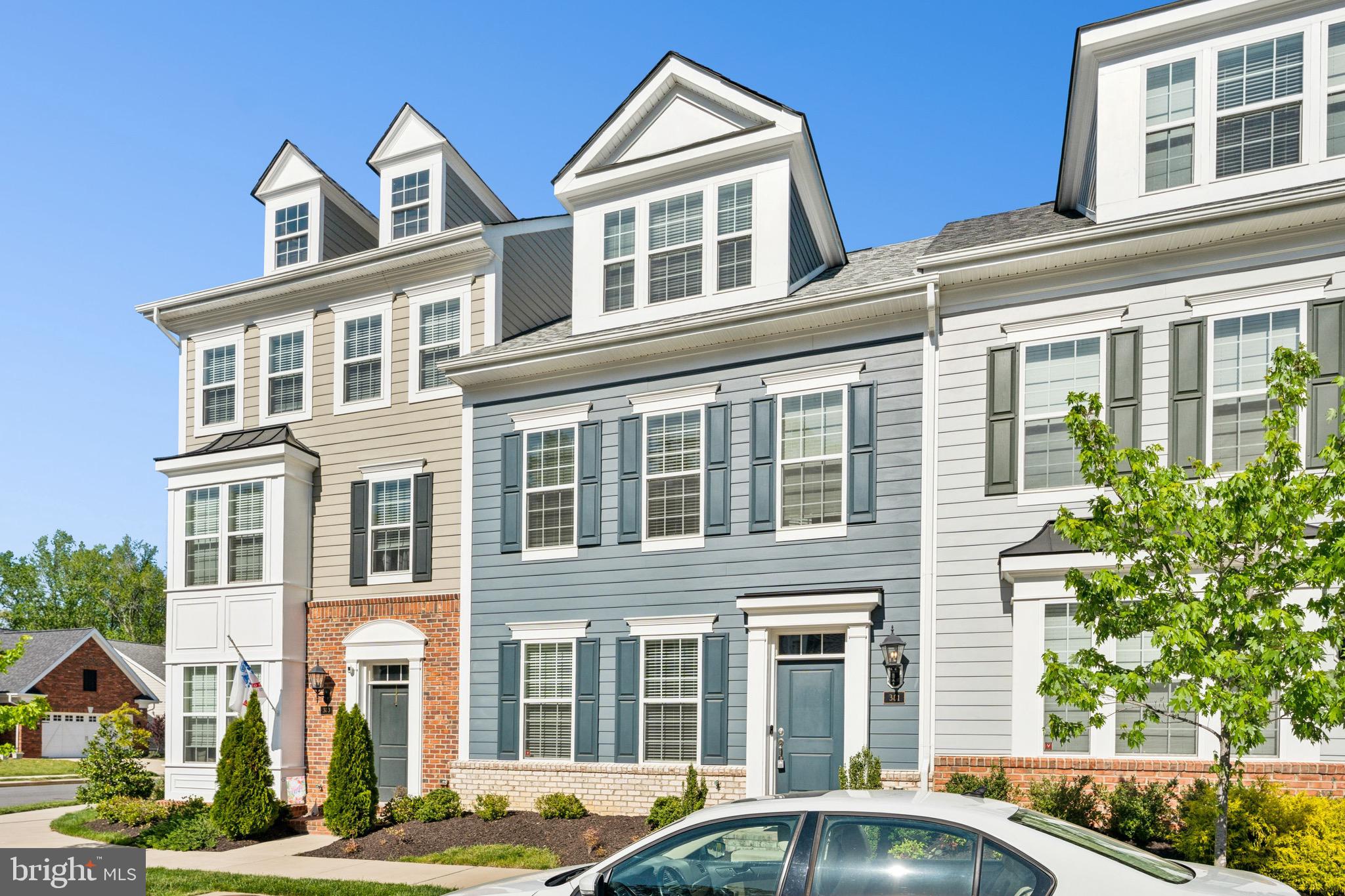 THE VILLAGES OF STEEPLECHASE - Residential Lease