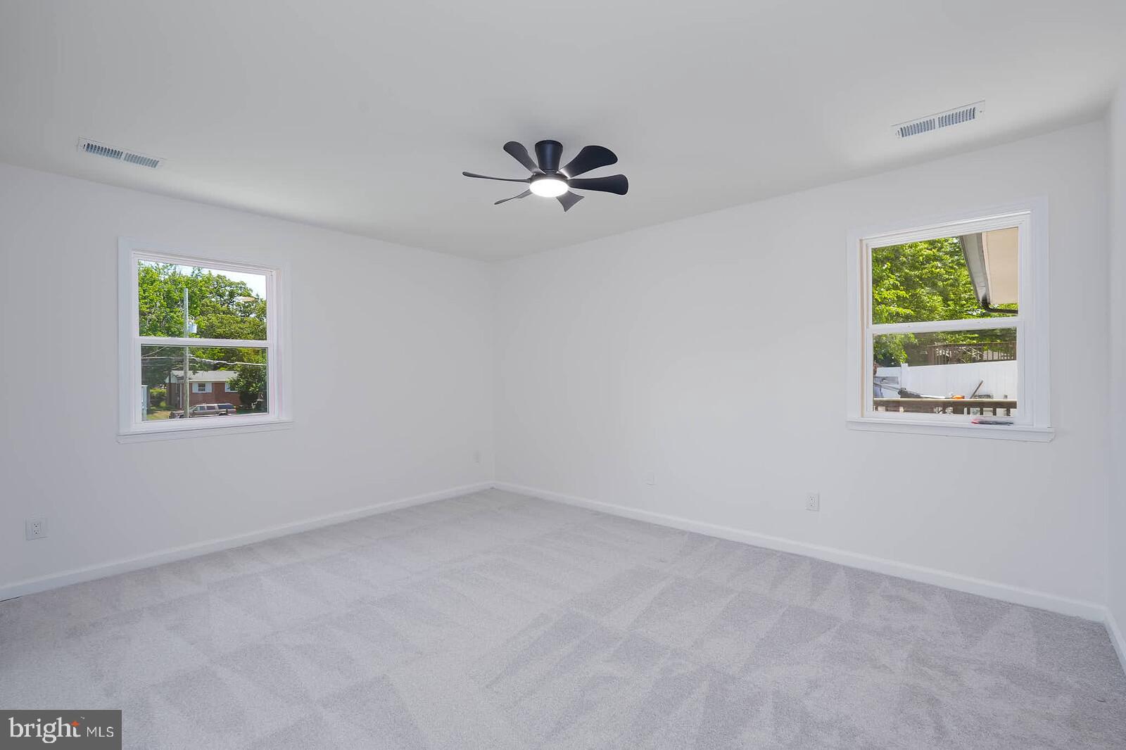 2409 MARY PLACE