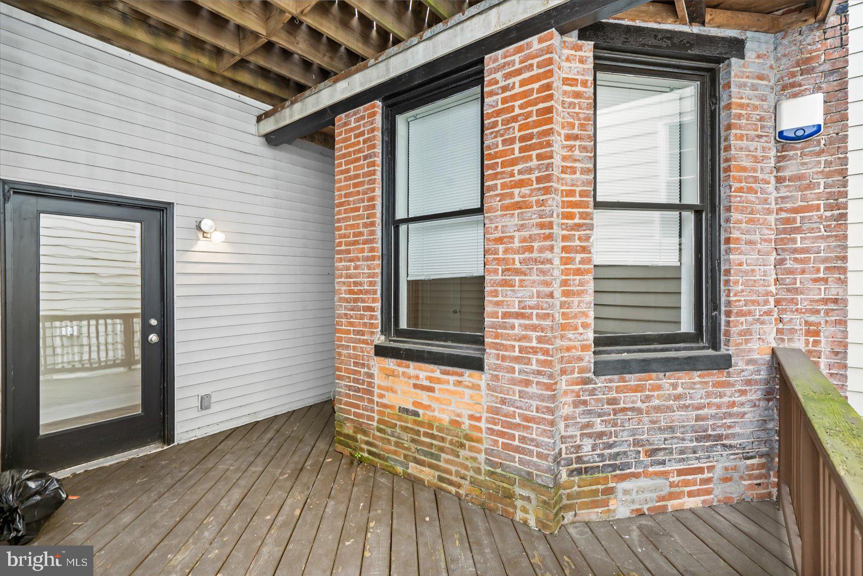 RESERVOIR HILL - Residential