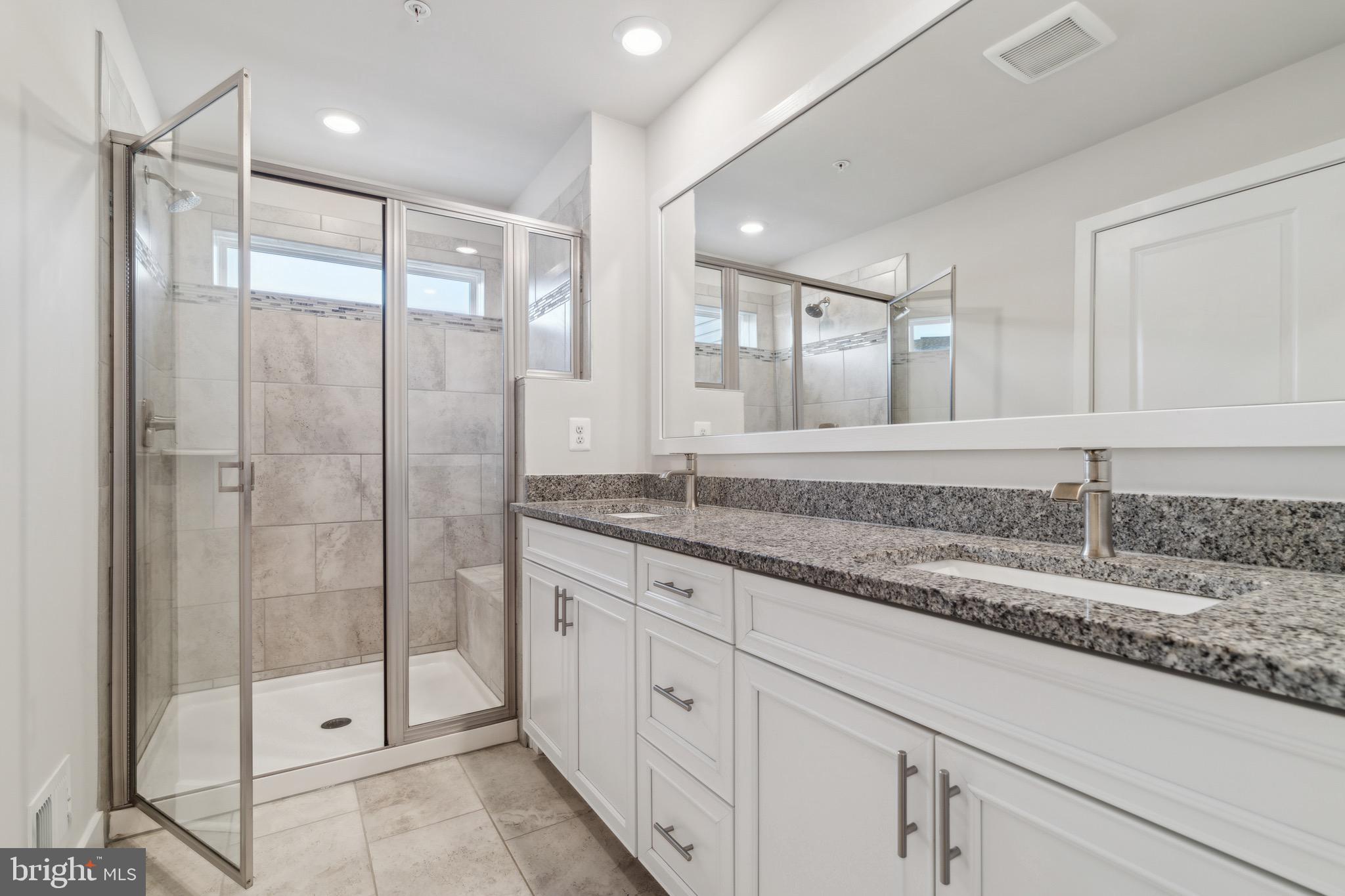 TANYARD SHORES - Residential