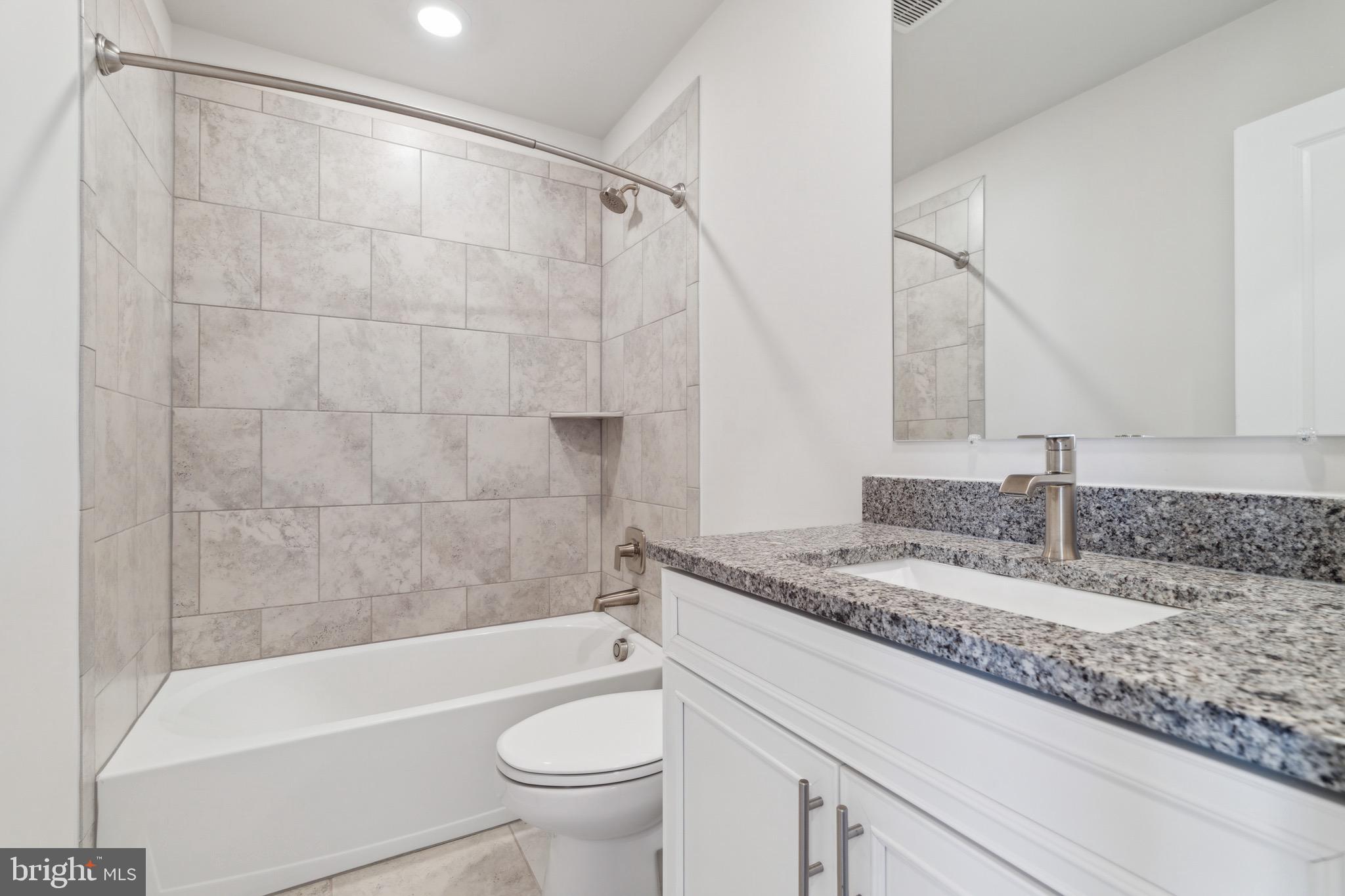 TANYARD SHORES - Residential