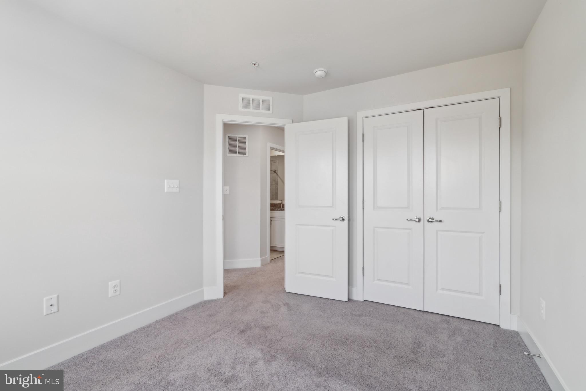 TANYARD SHORES - Residential