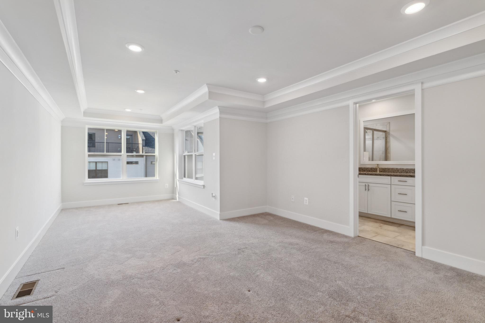 TANYARD SHORES - Residential