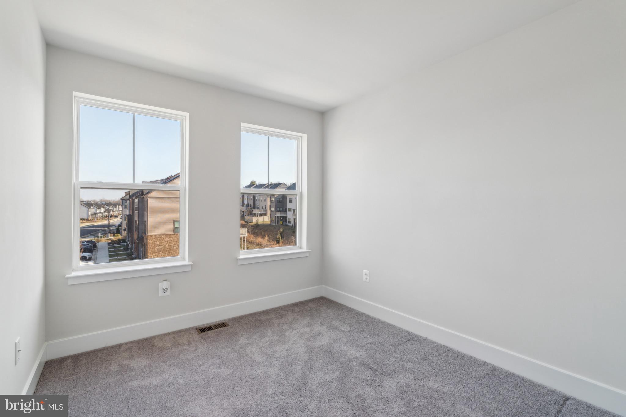 TANYARD SHORES - Residential