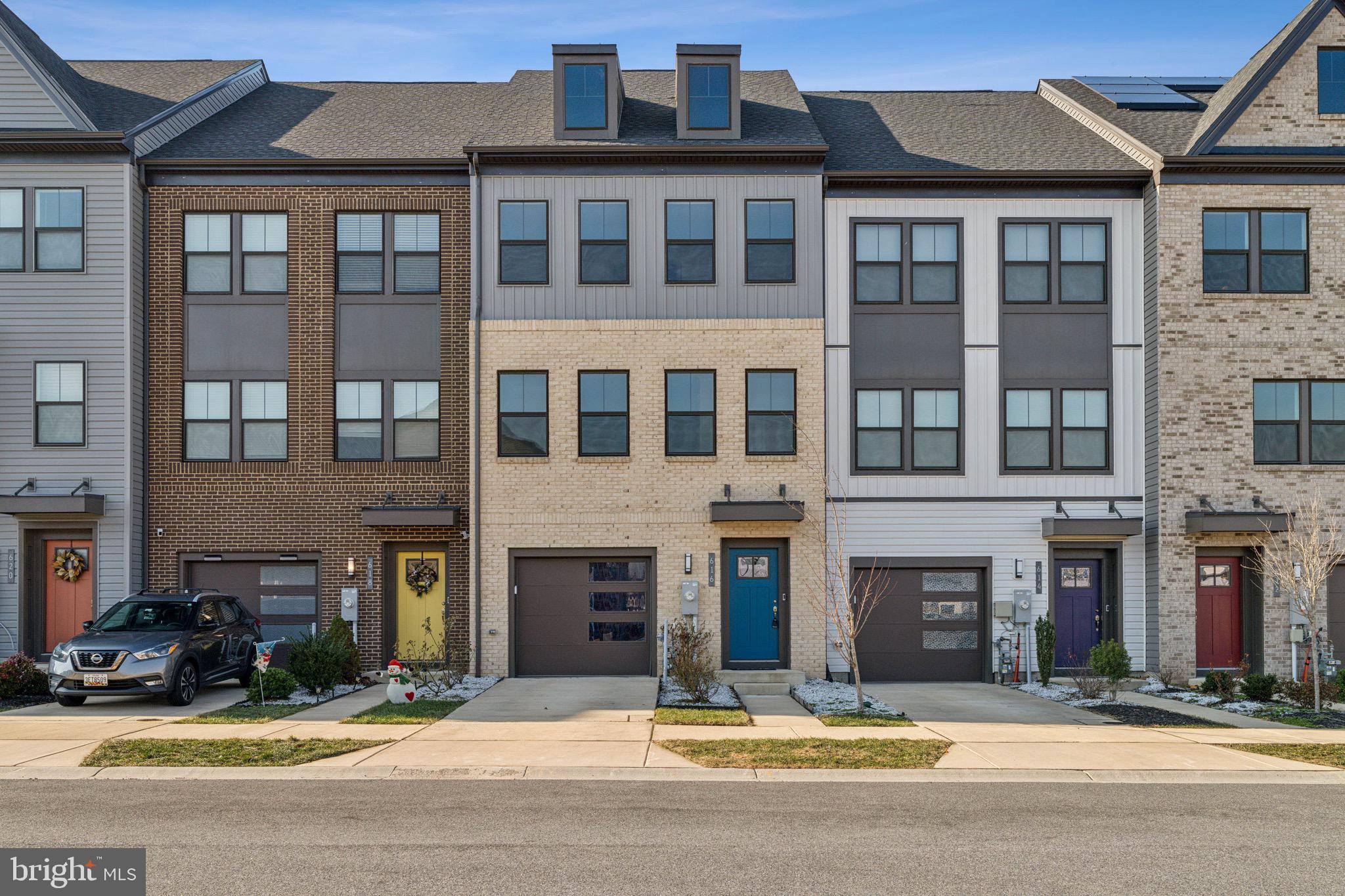 TANYARD SHORES - Residential