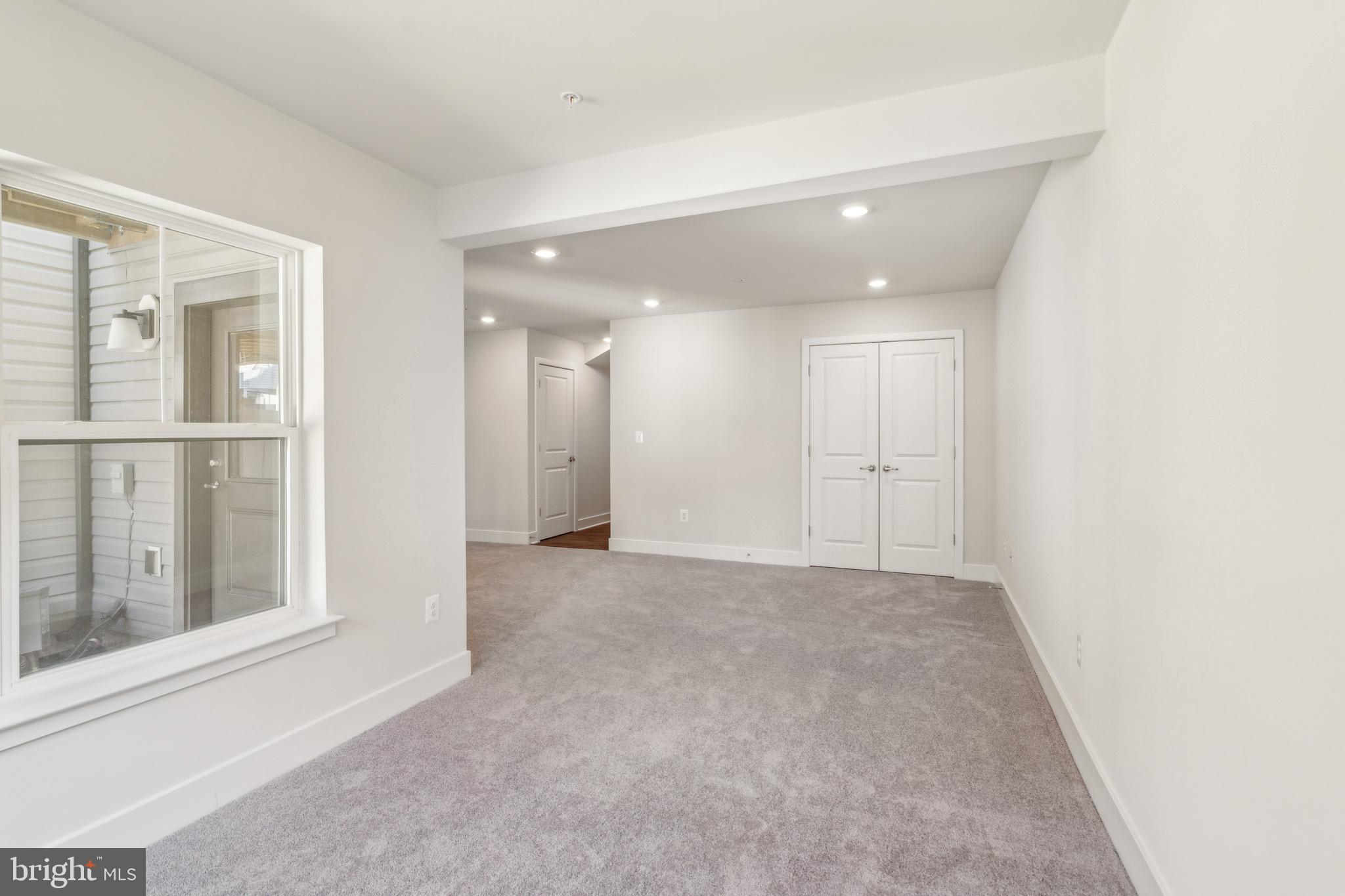 TANYARD SHORES - Residential