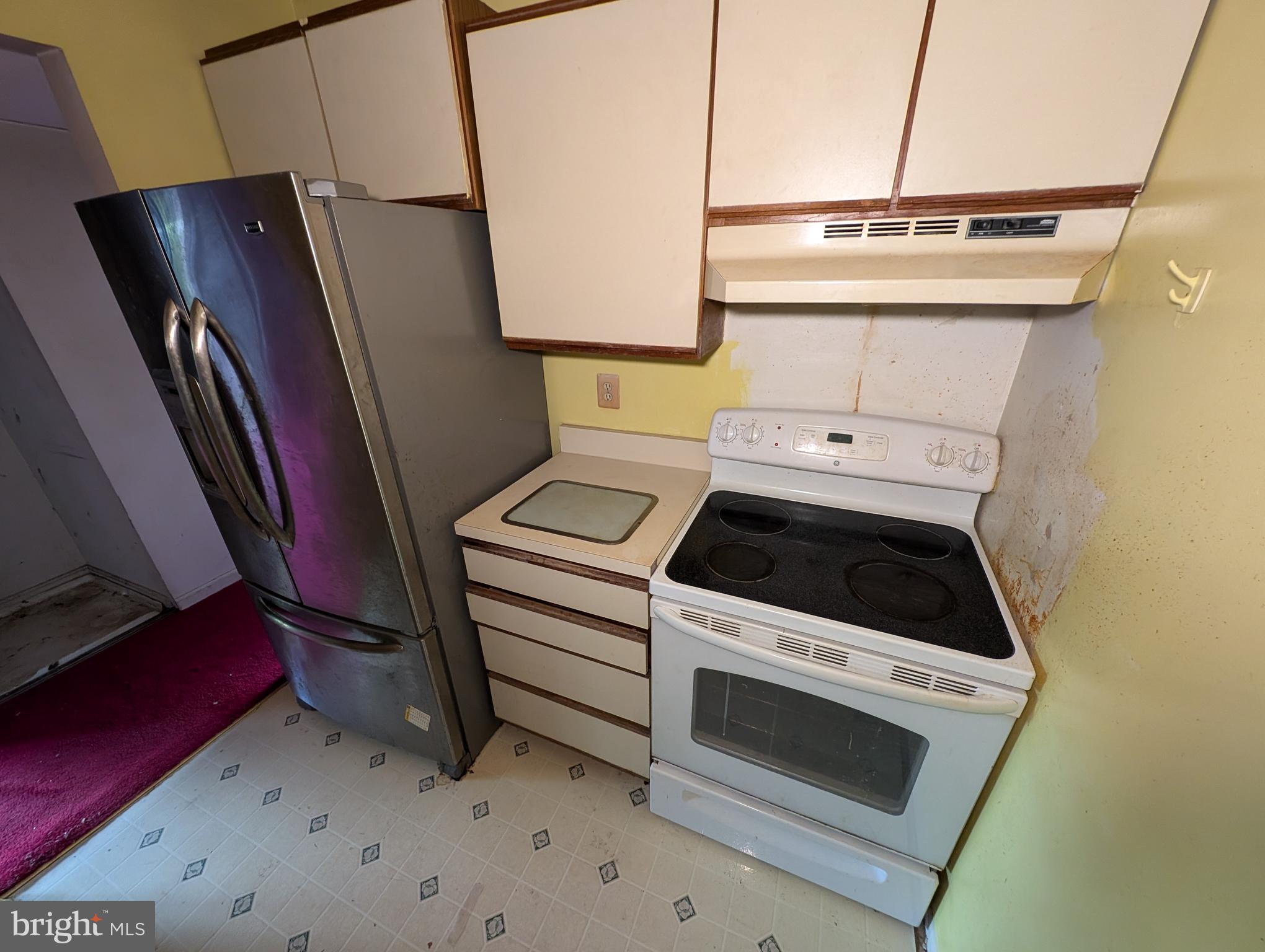 2 CLOVERWOOD COURT 101