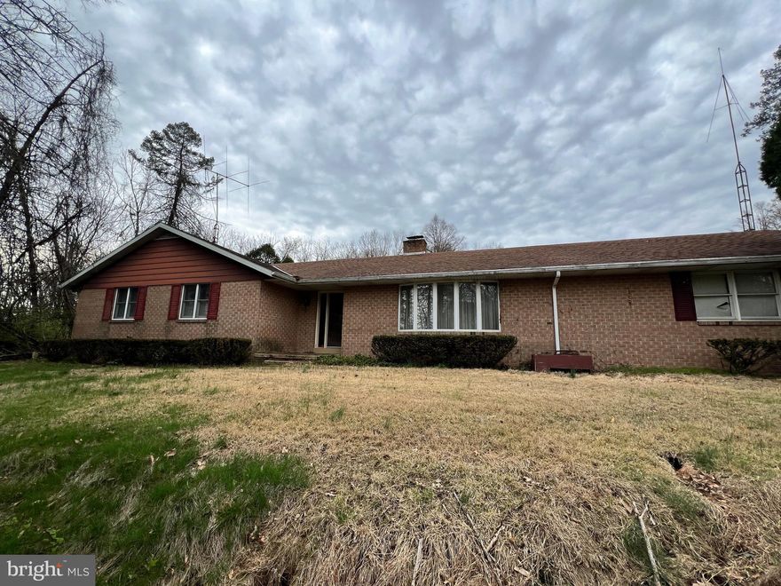 PRIVATE RETREAT ON the total of 3.24 ACRES           2 parcels both included  now!!! – BRICK RANCH HOME!  Tax ID 68-4491-04-94-2605 house