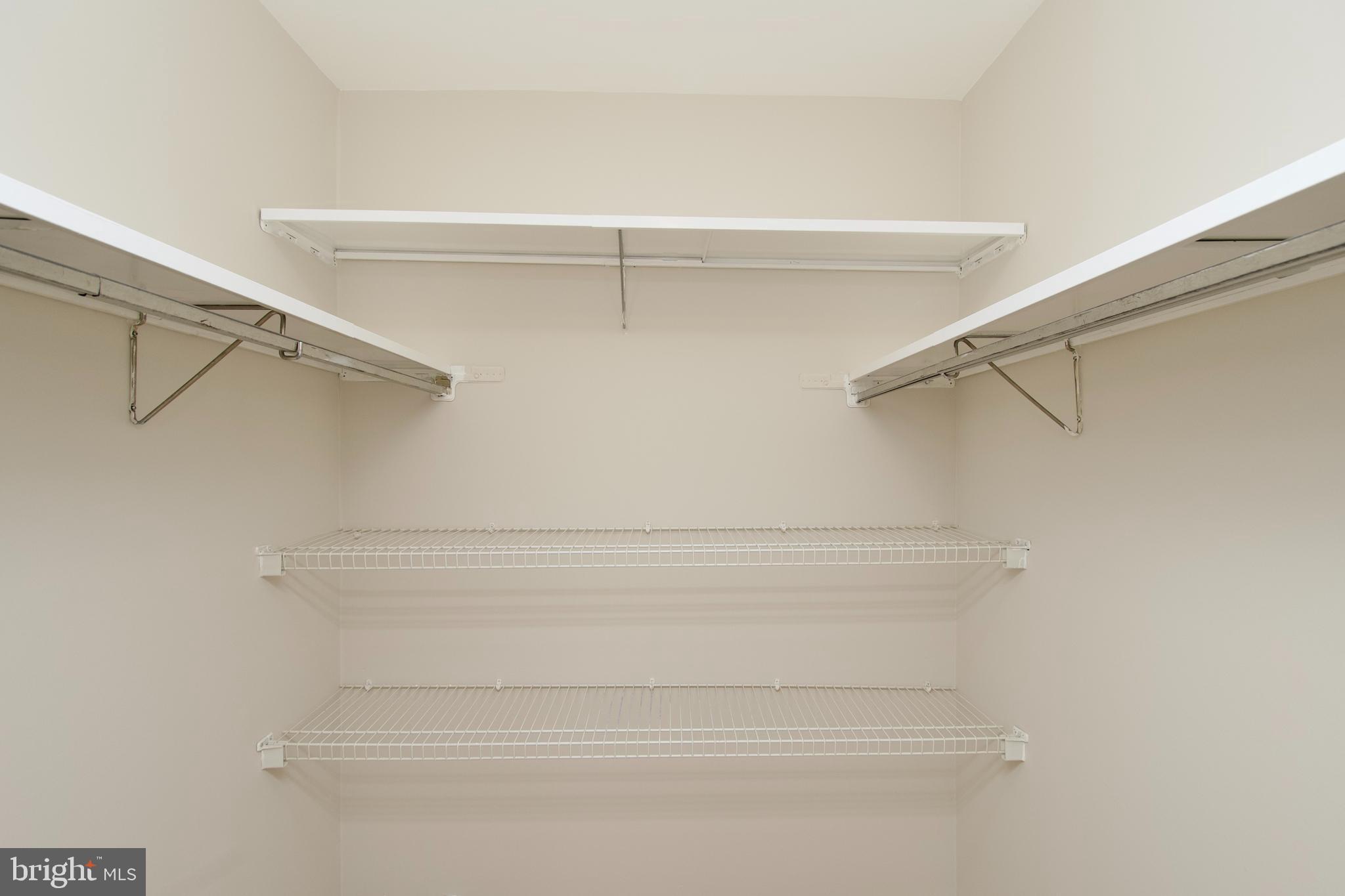 EDSALL BLUFF - Residential Lease