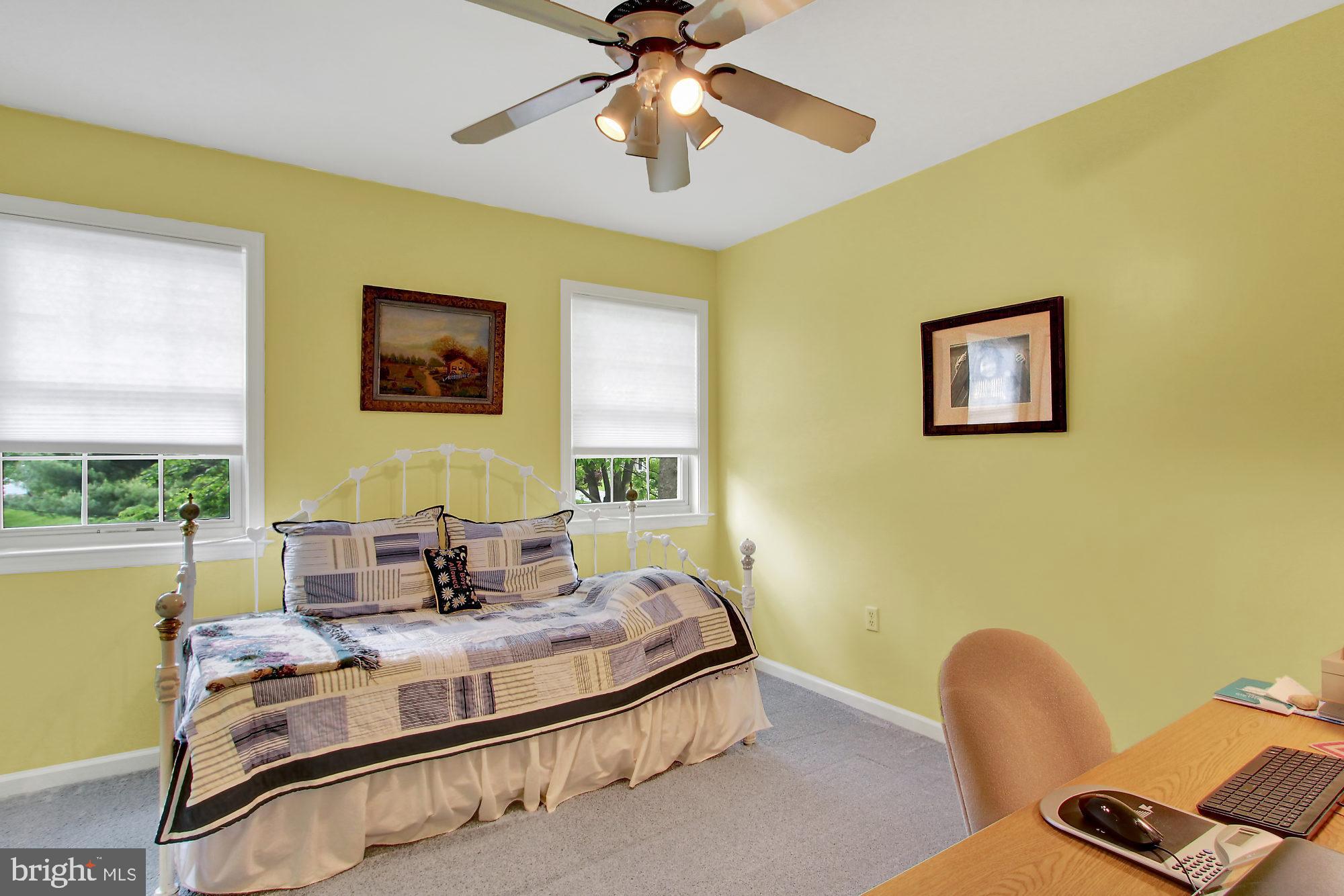 CRESTWOOD EAST - Residential