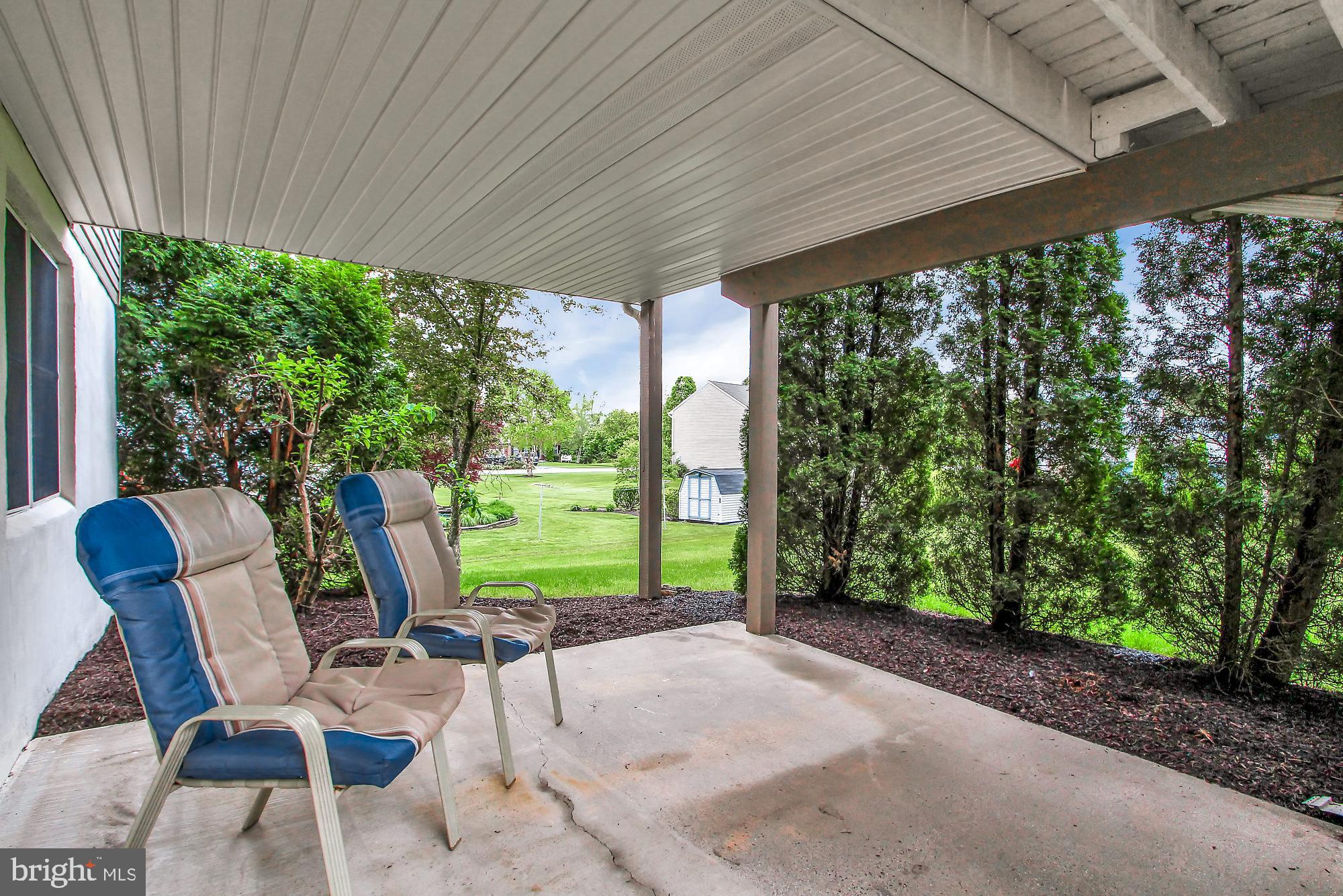 CRESTWOOD EAST - Residential