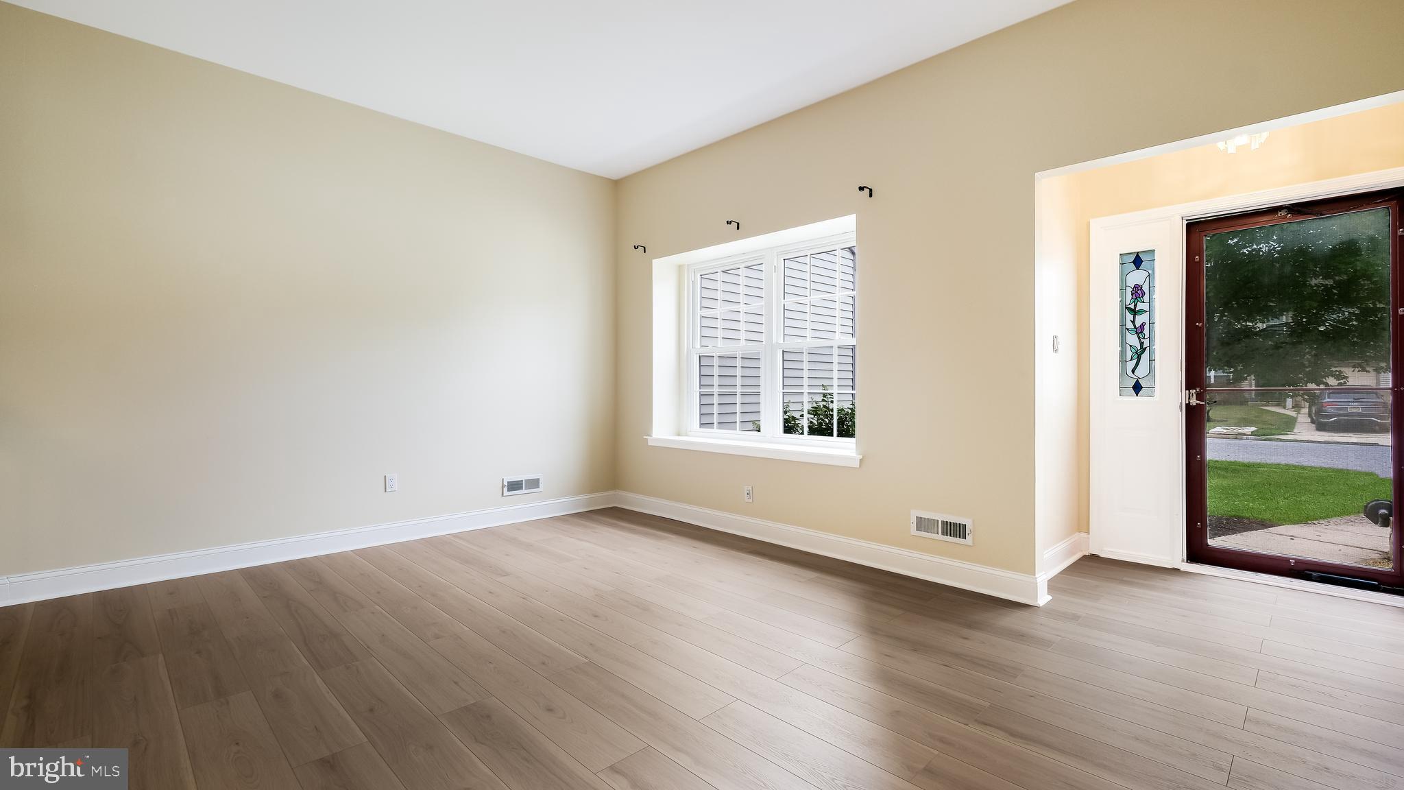 102 SANDHURST DRIVE