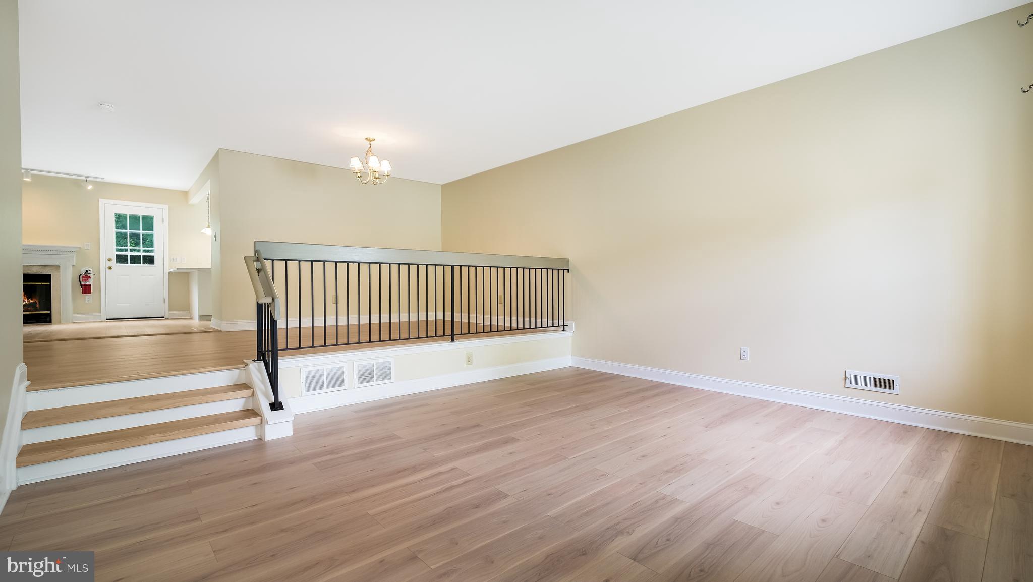 102 SANDHURST DRIVE