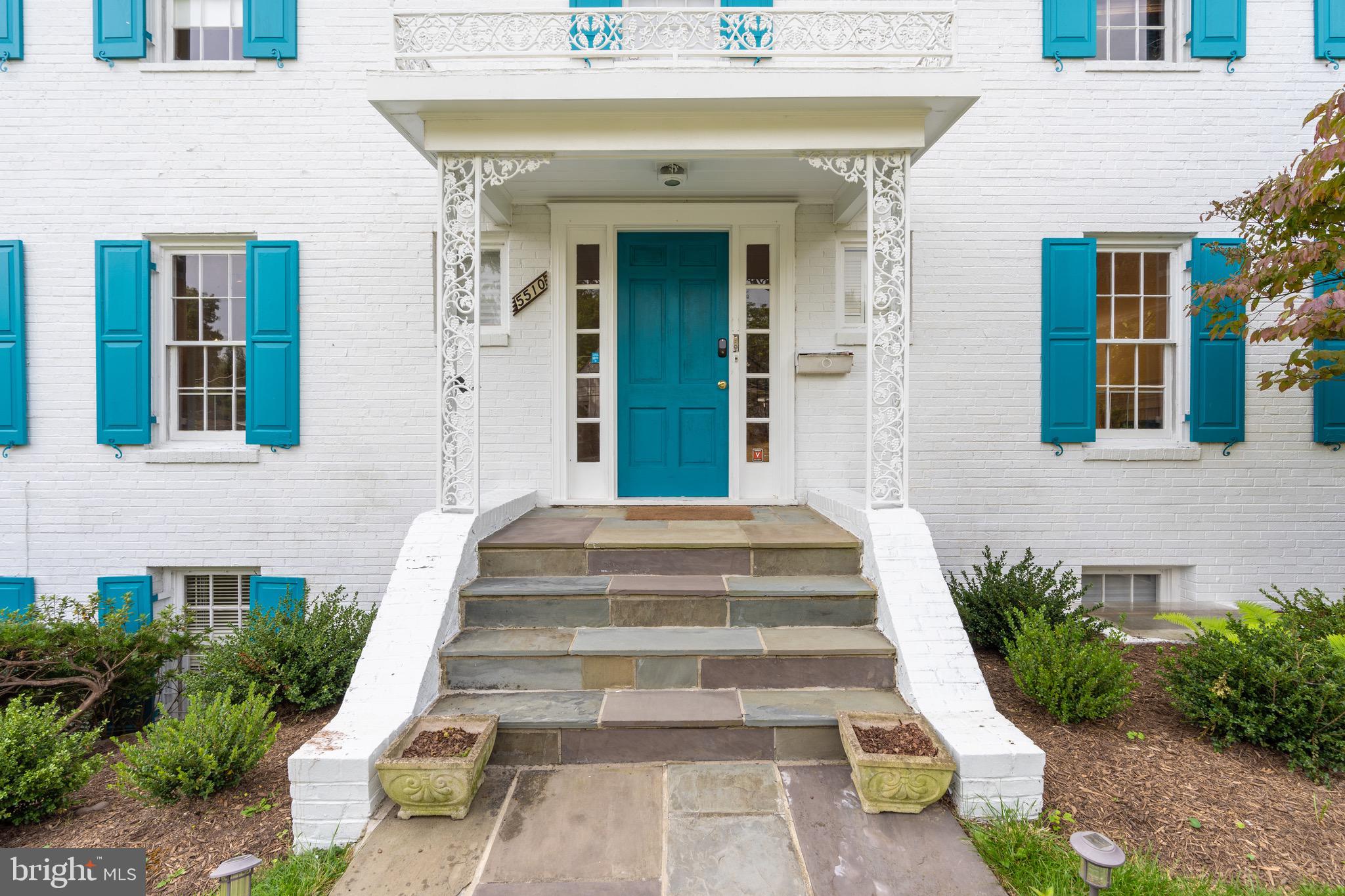 BRADLEY HILLS - Residential