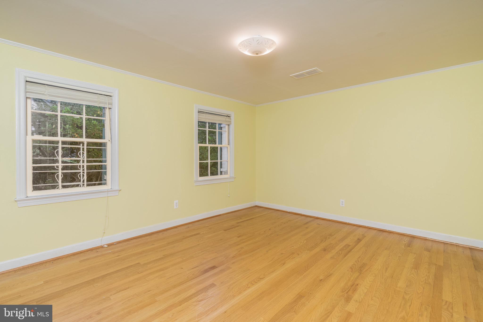 BRADLEY HILLS - Residential