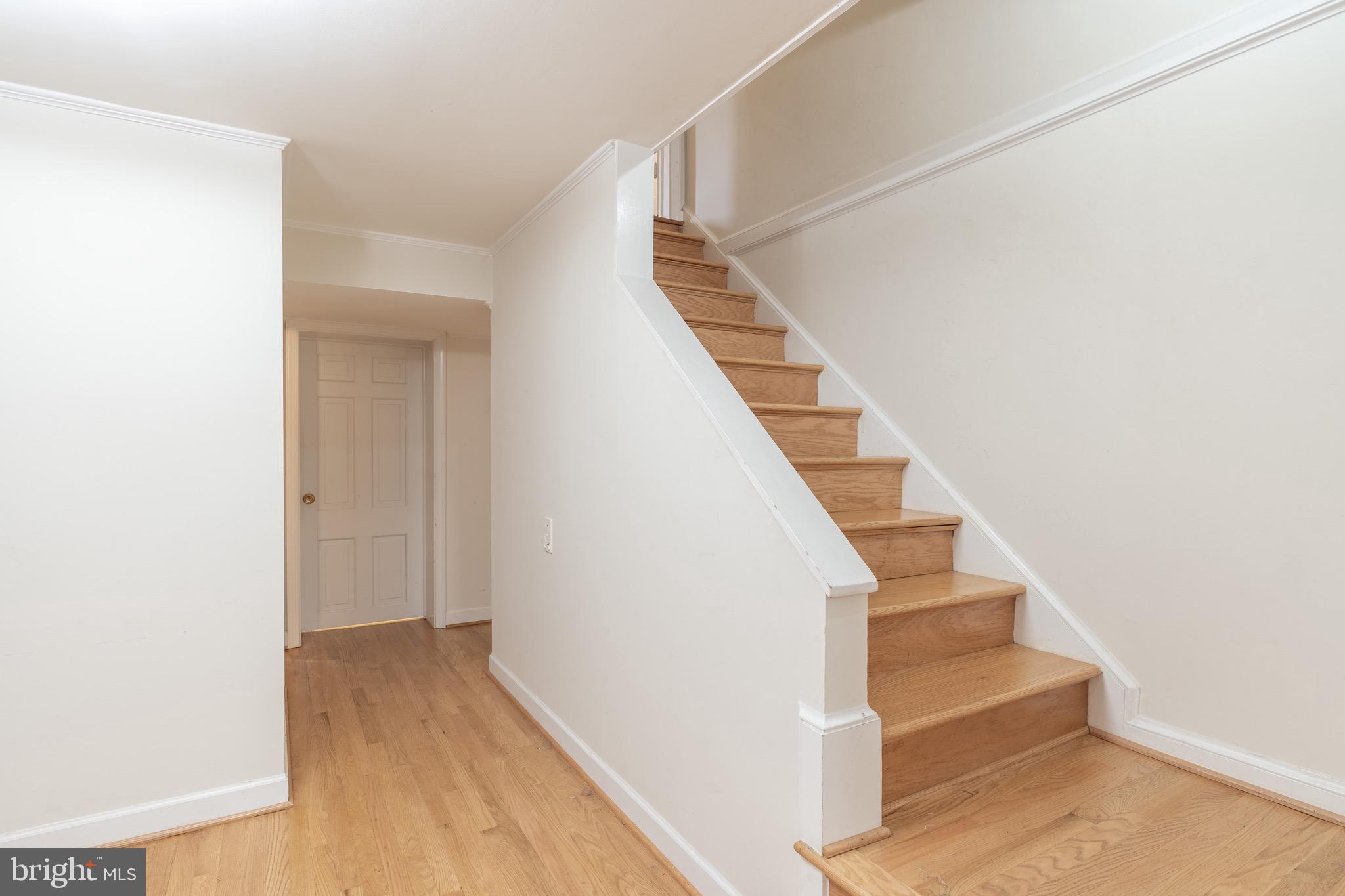 BRADLEY HILLS - Residential