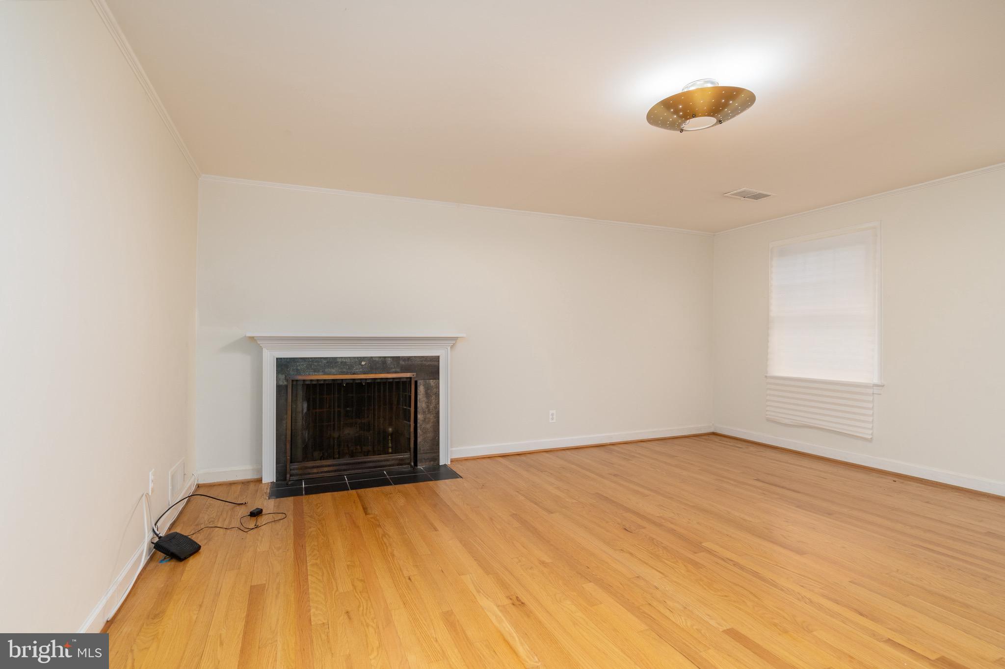 BRADLEY HILLS - Residential