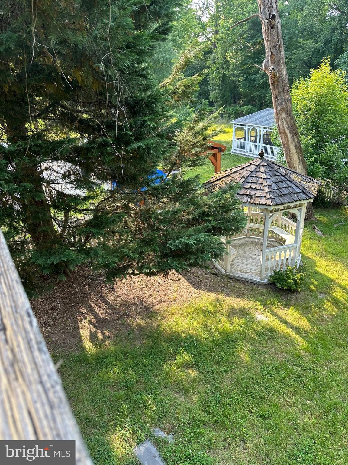 WILLOW GROVE - Residential