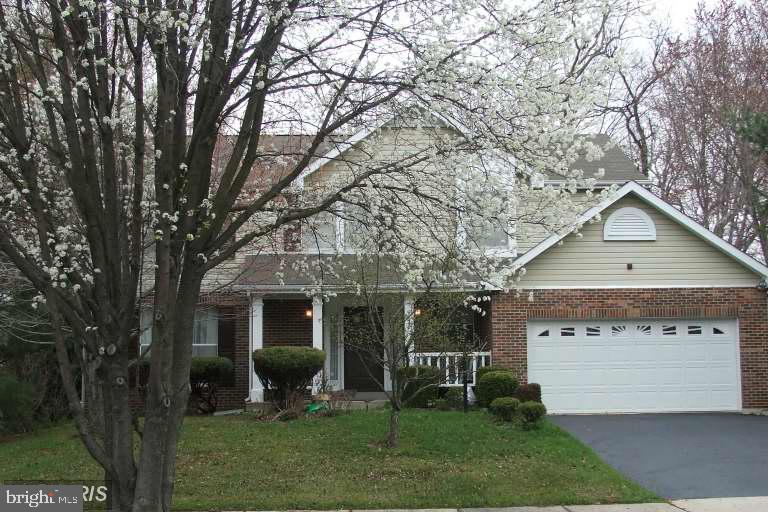 WILLOW GROVE - Residential