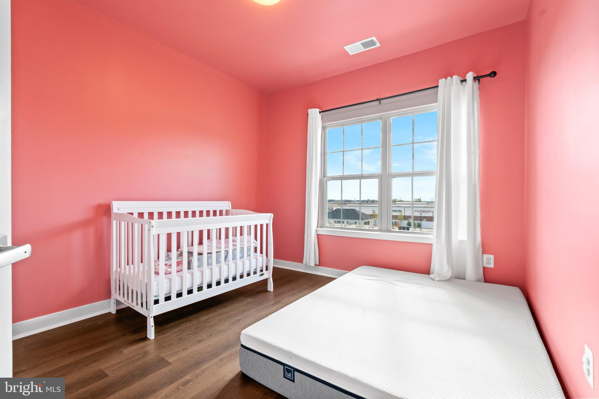 WESTSIDE - Residential