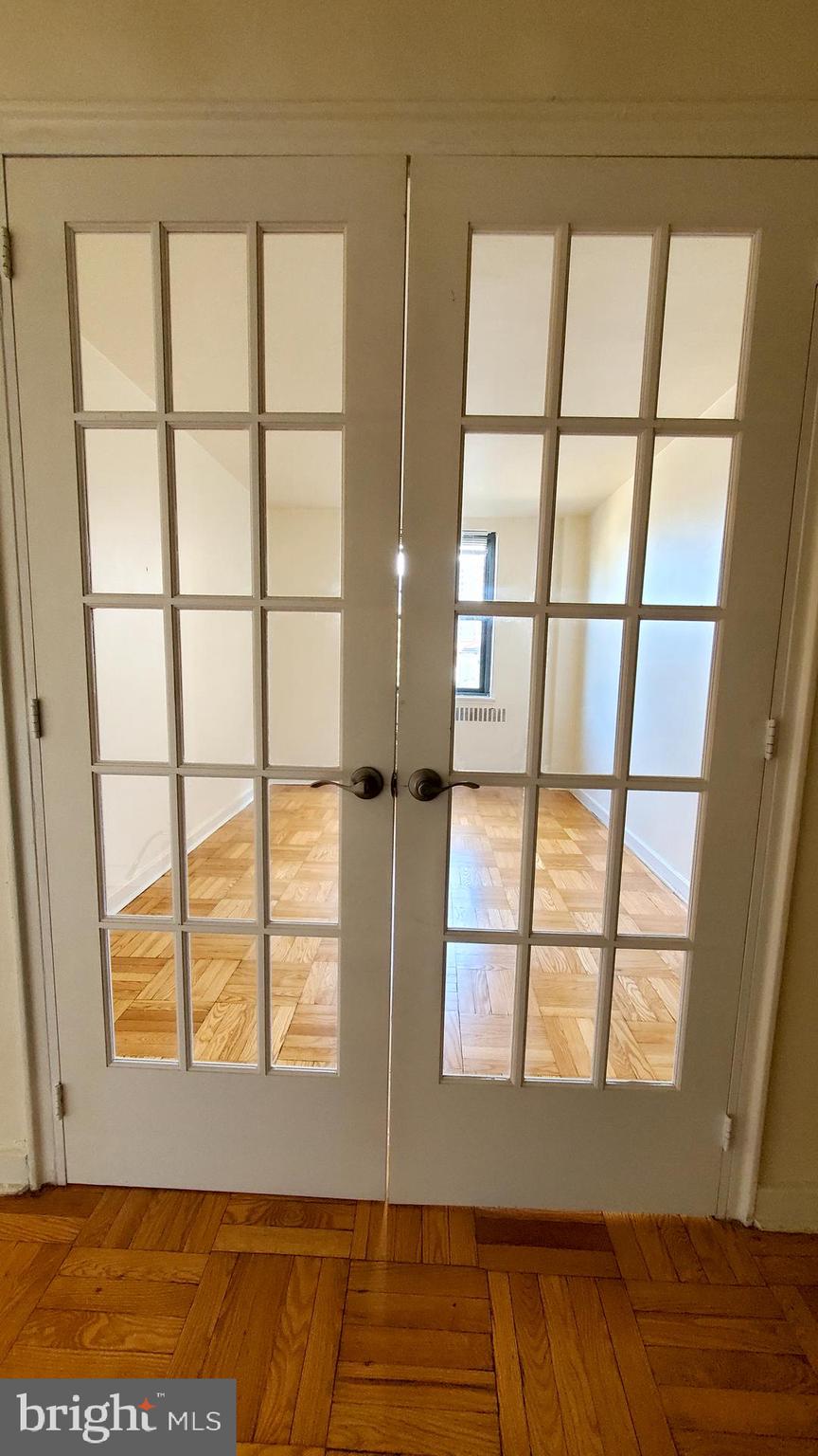 ART MUSEUM AREA - Residential Lease