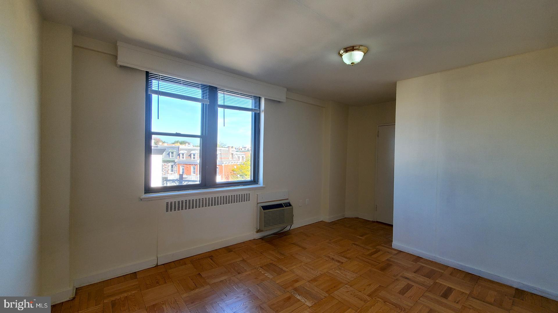 ART MUSEUM AREA - Residential Lease