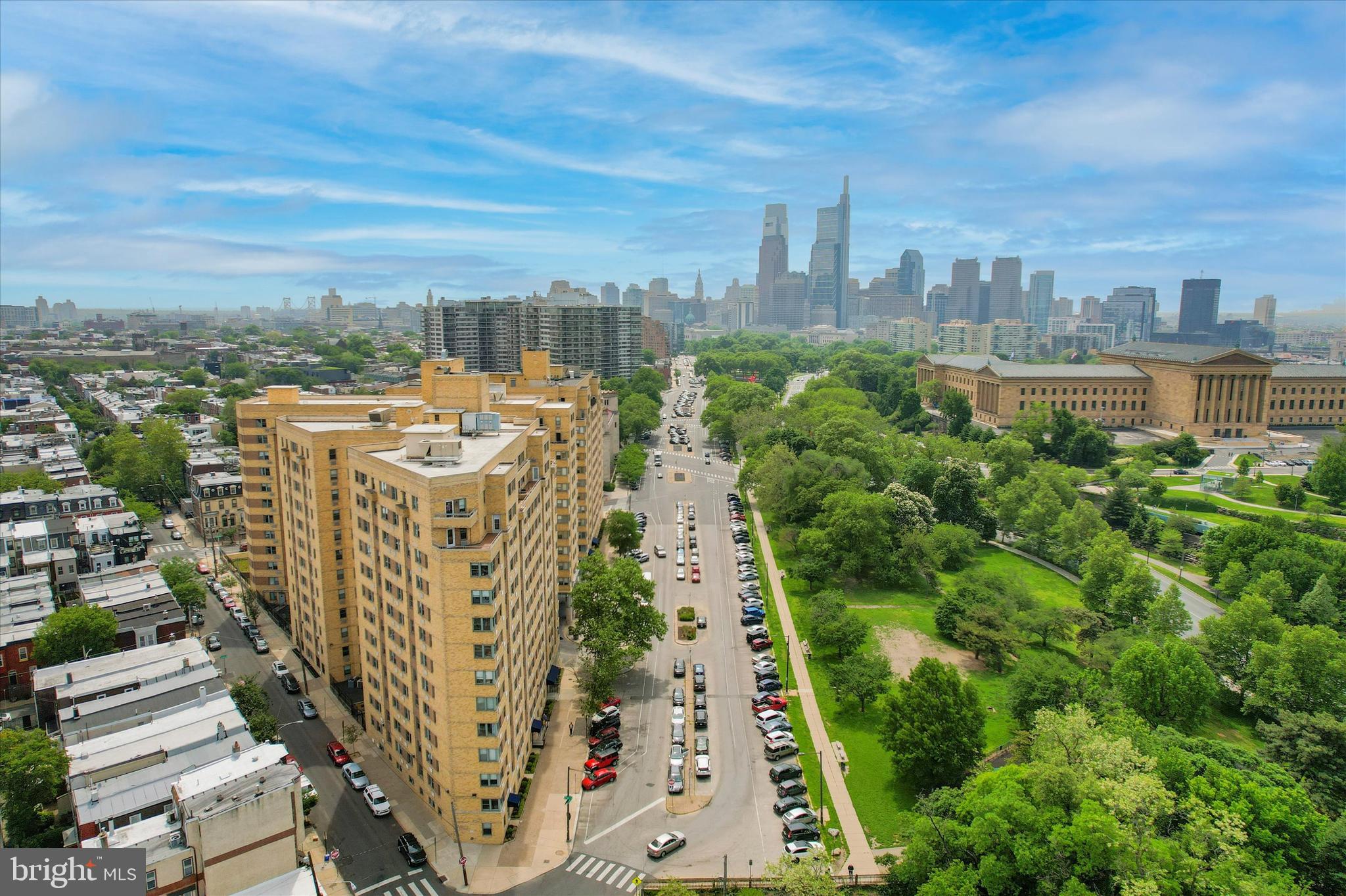 ART MUSEUM AREA - Residential Lease