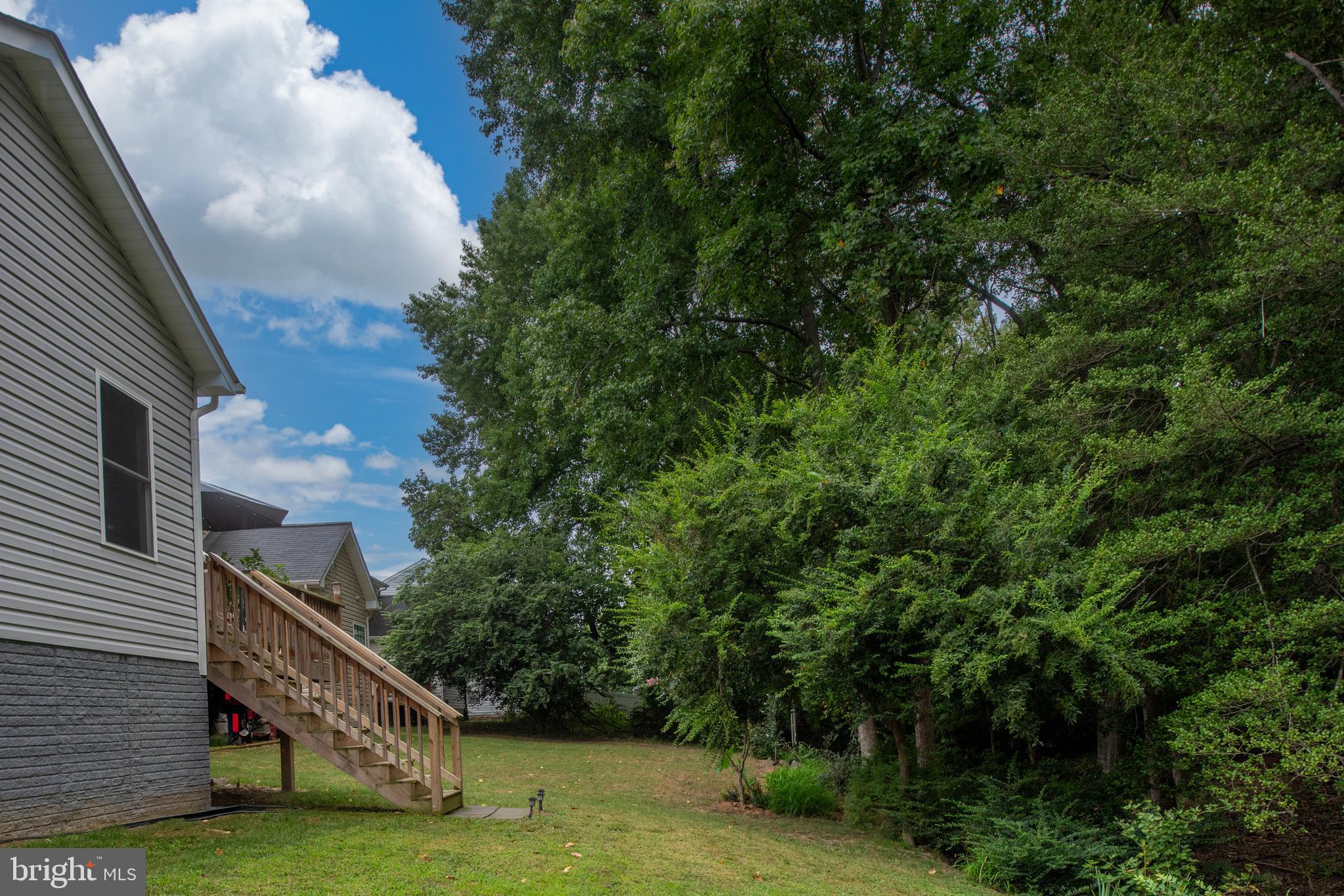 CLASSIC SHORES - Residential