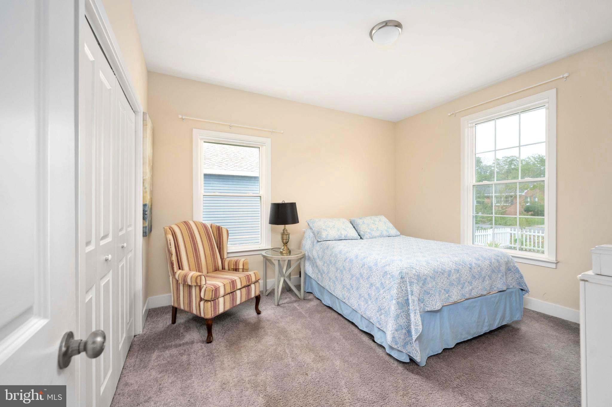 CLASSIC SHORES - Residential