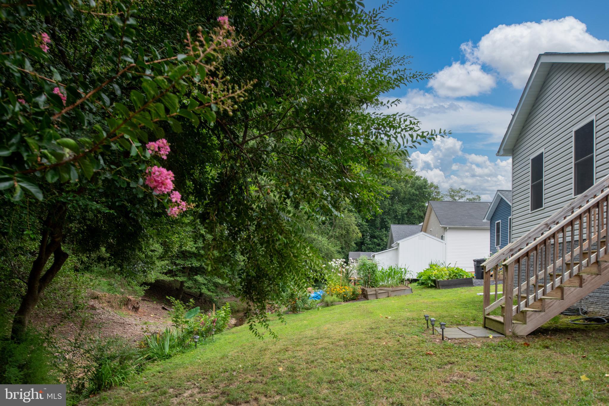 CLASSIC SHORES - Residential