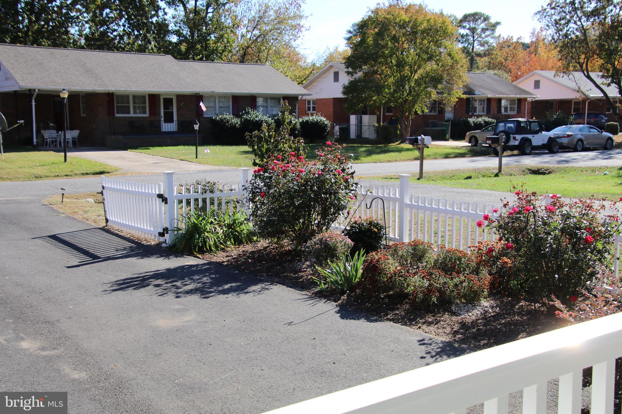 CLASSIC SHORES - Residential