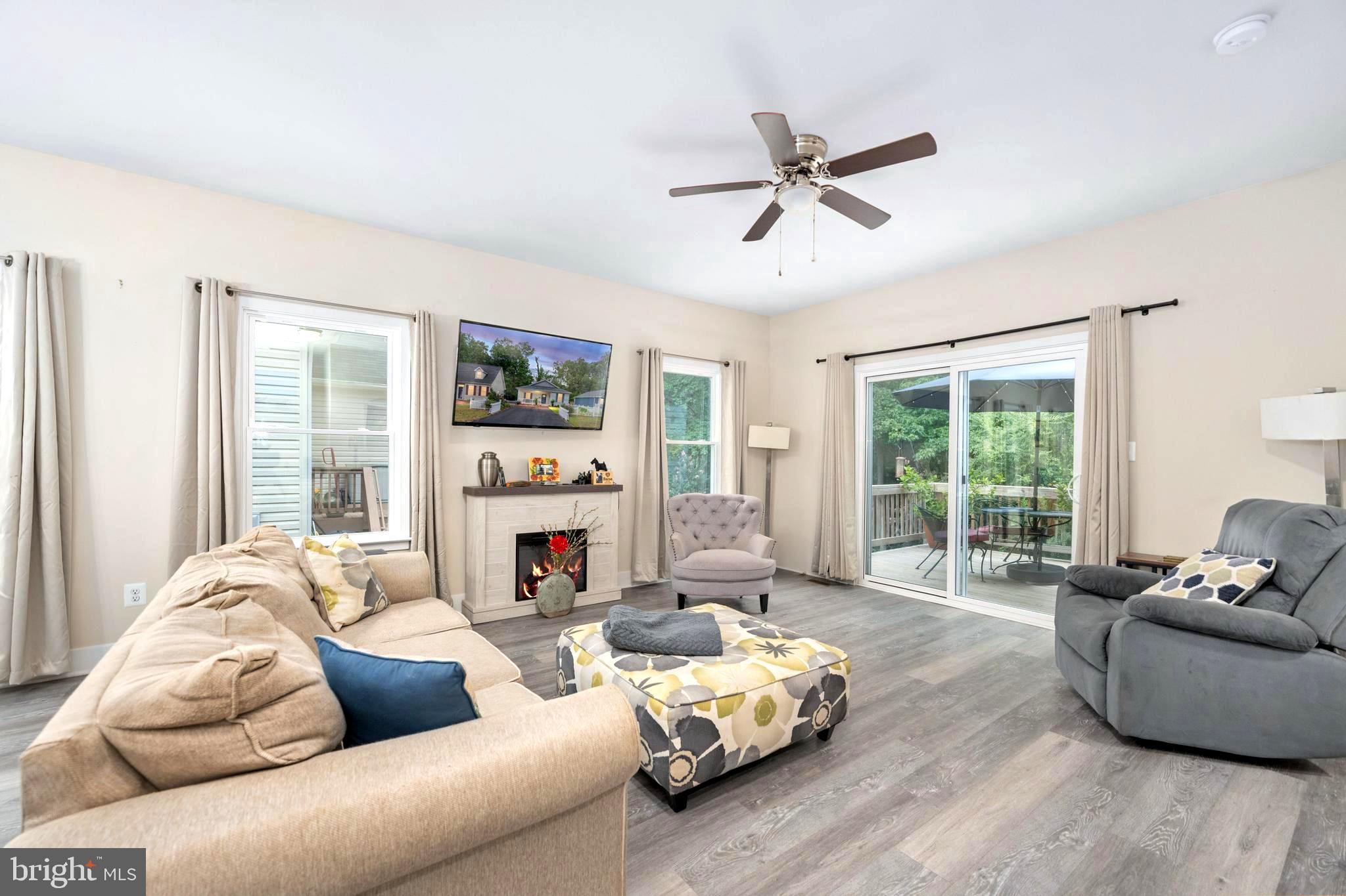 CLASSIC SHORES - Residential